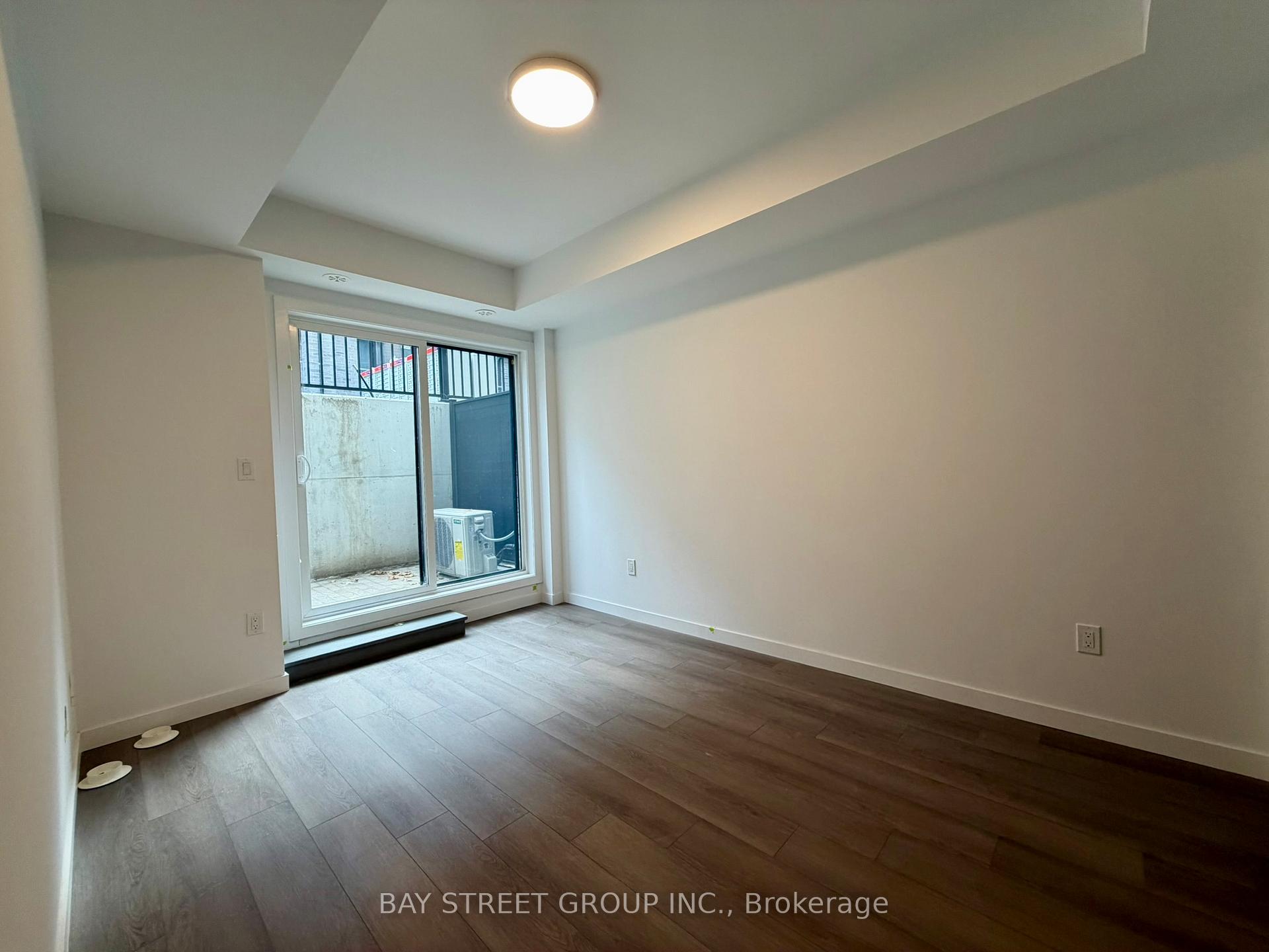 Photo 32 of Unit 20, 113 Marydale Avenue, Markham, Middlefield — HOMEH
