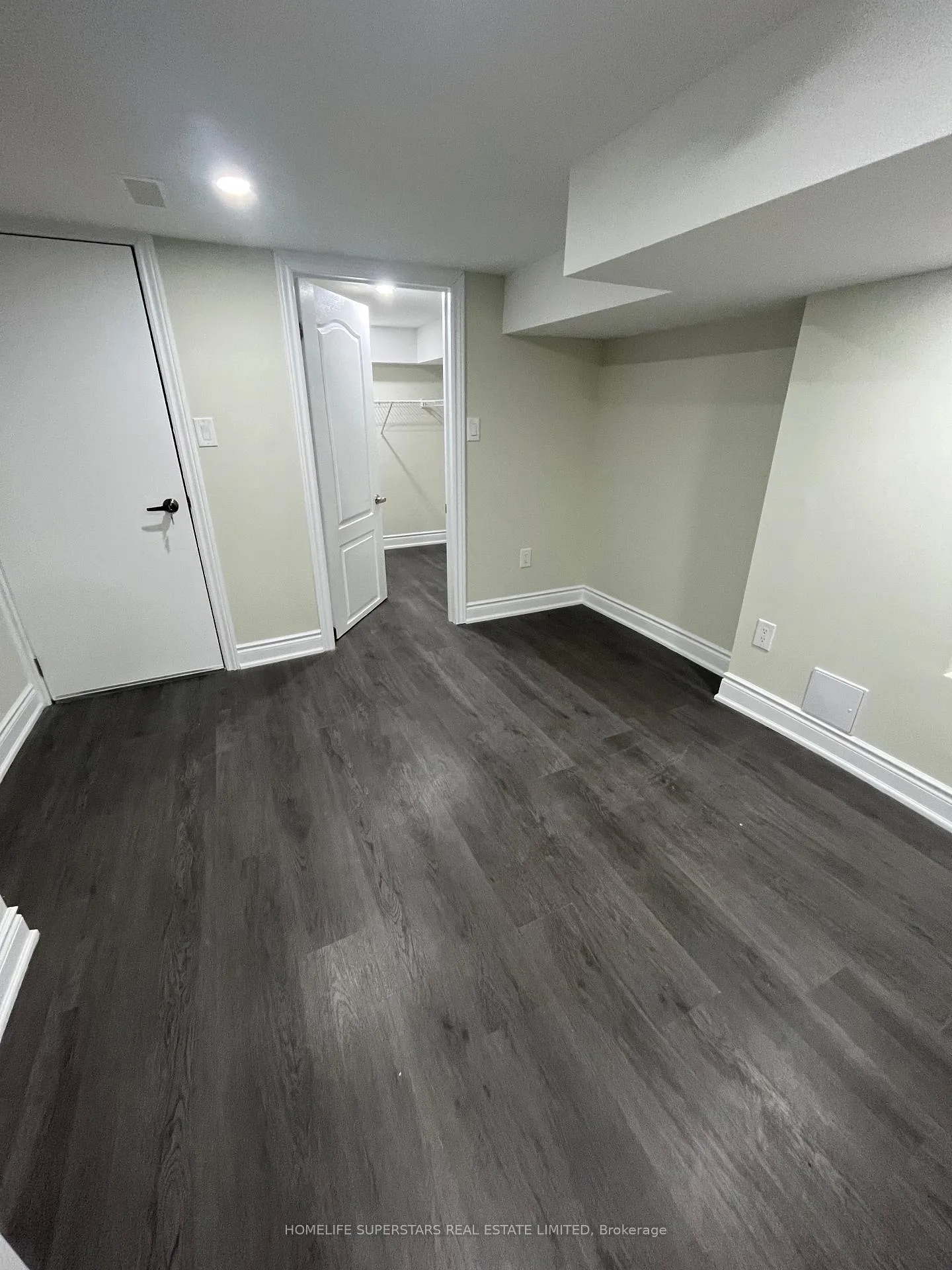 Photo 5 of 78 Circus Crescent, Brampton, Northwest Brampton — HOMEH