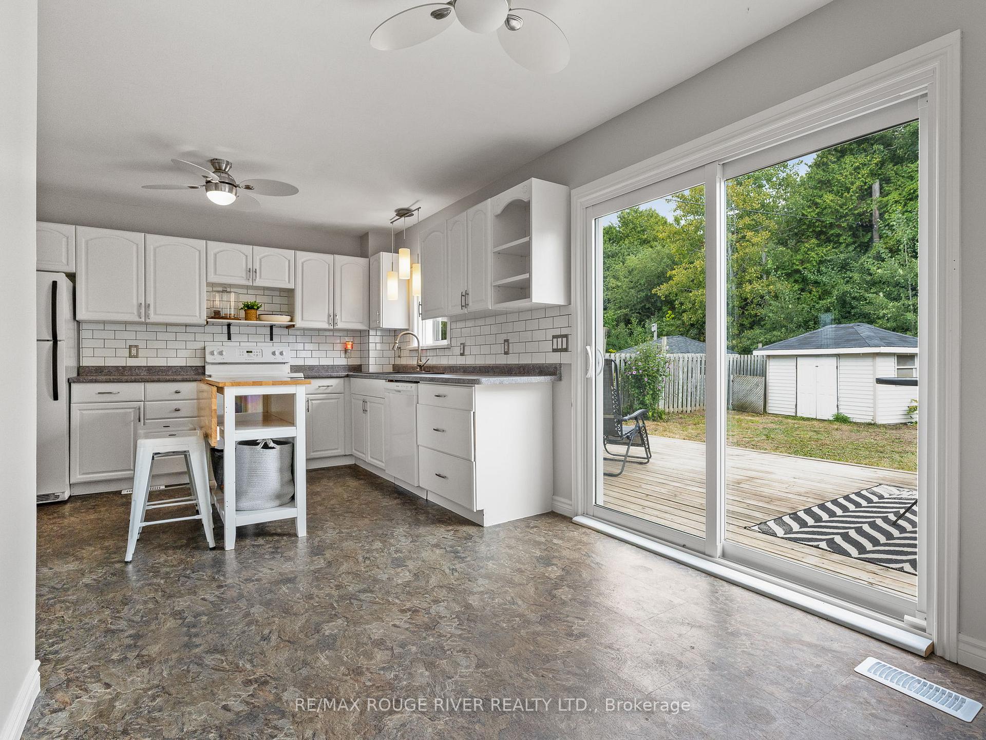 Photo 11 of 412 Alexandria Drive, Cobourg — HOMEH