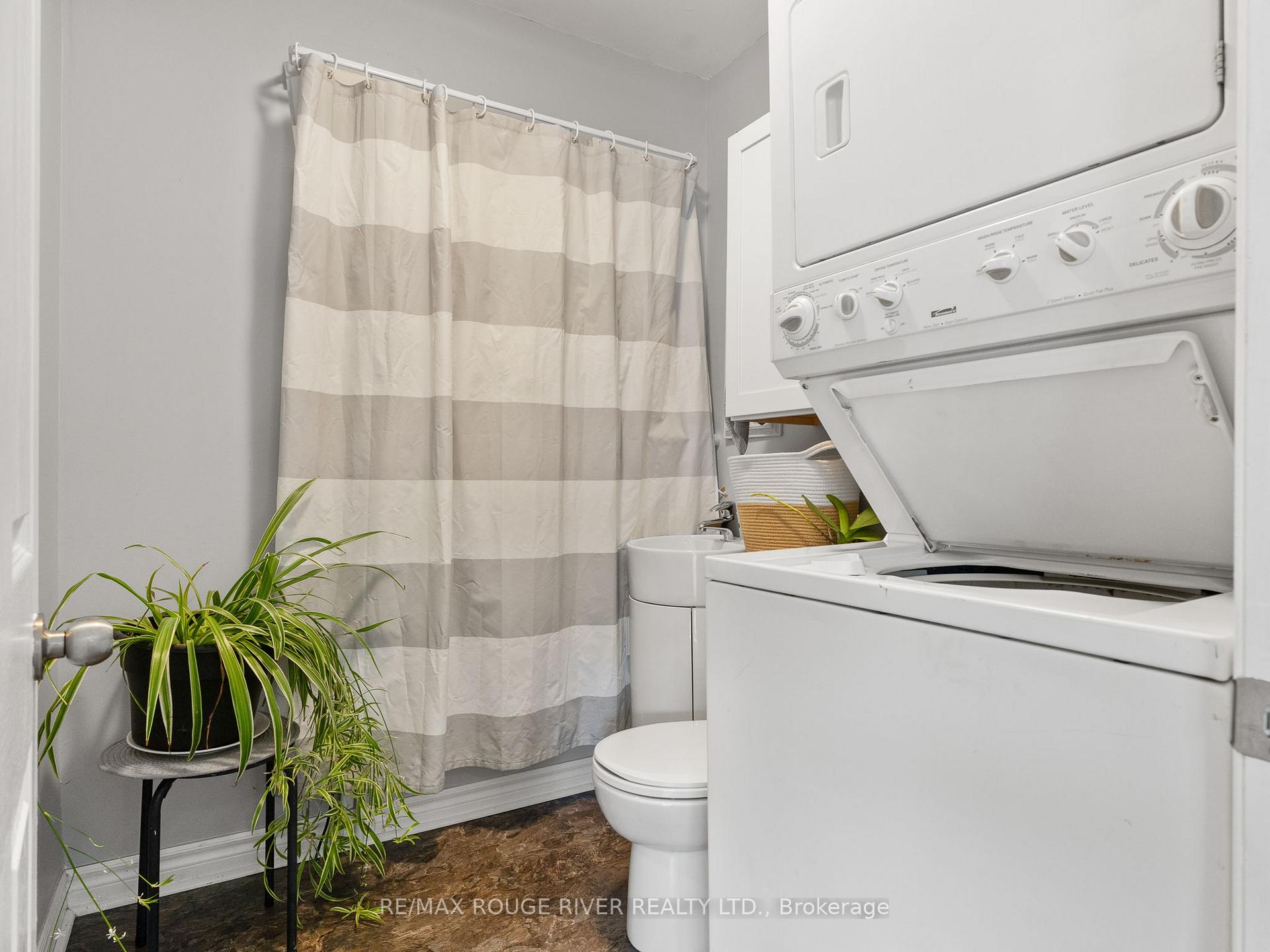 Photo 12 of 412 Alexandria Drive, Cobourg — HOMEH