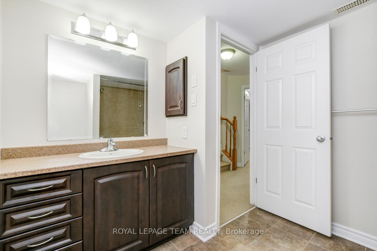 Photo 25 of Unit A, 1151 Longfields Drive, Ottawa, Barrhaven - Strandherd — HOMEH