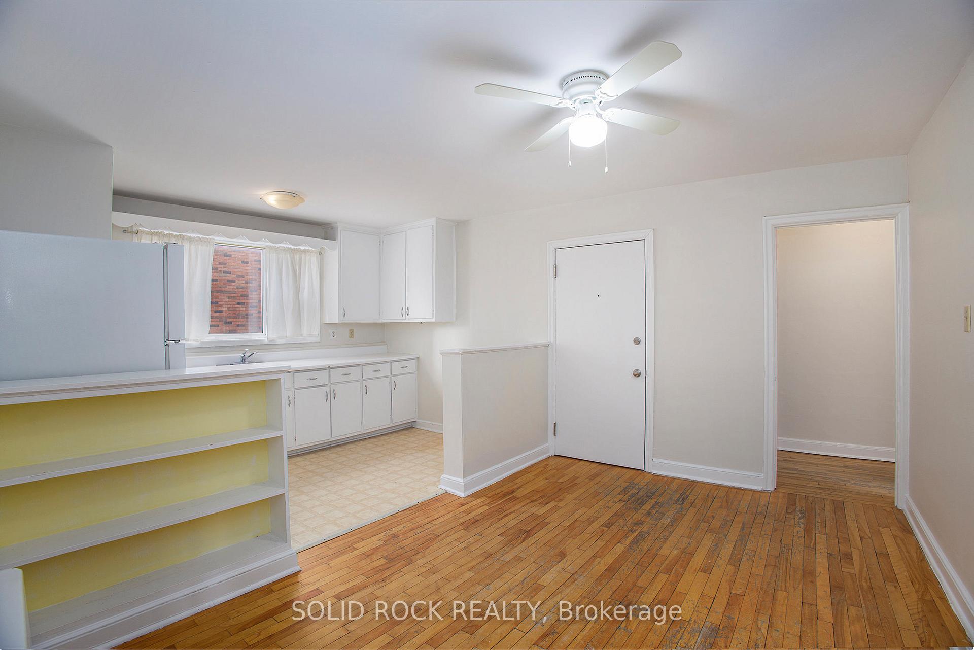 Photo 8 of Unit 3, 726 Edison Avenue, Ottawa, Laurentianview — HOMEH