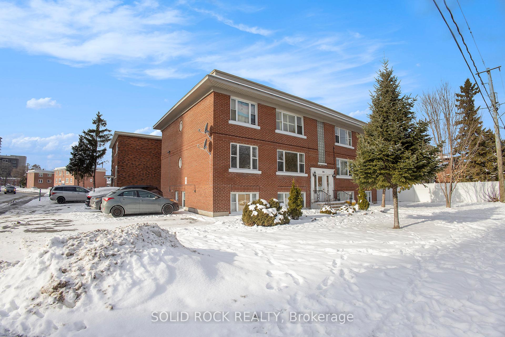 Photo 15 of Unit 3, 726 Edison Avenue, Ottawa, Laurentianview — HOMEH