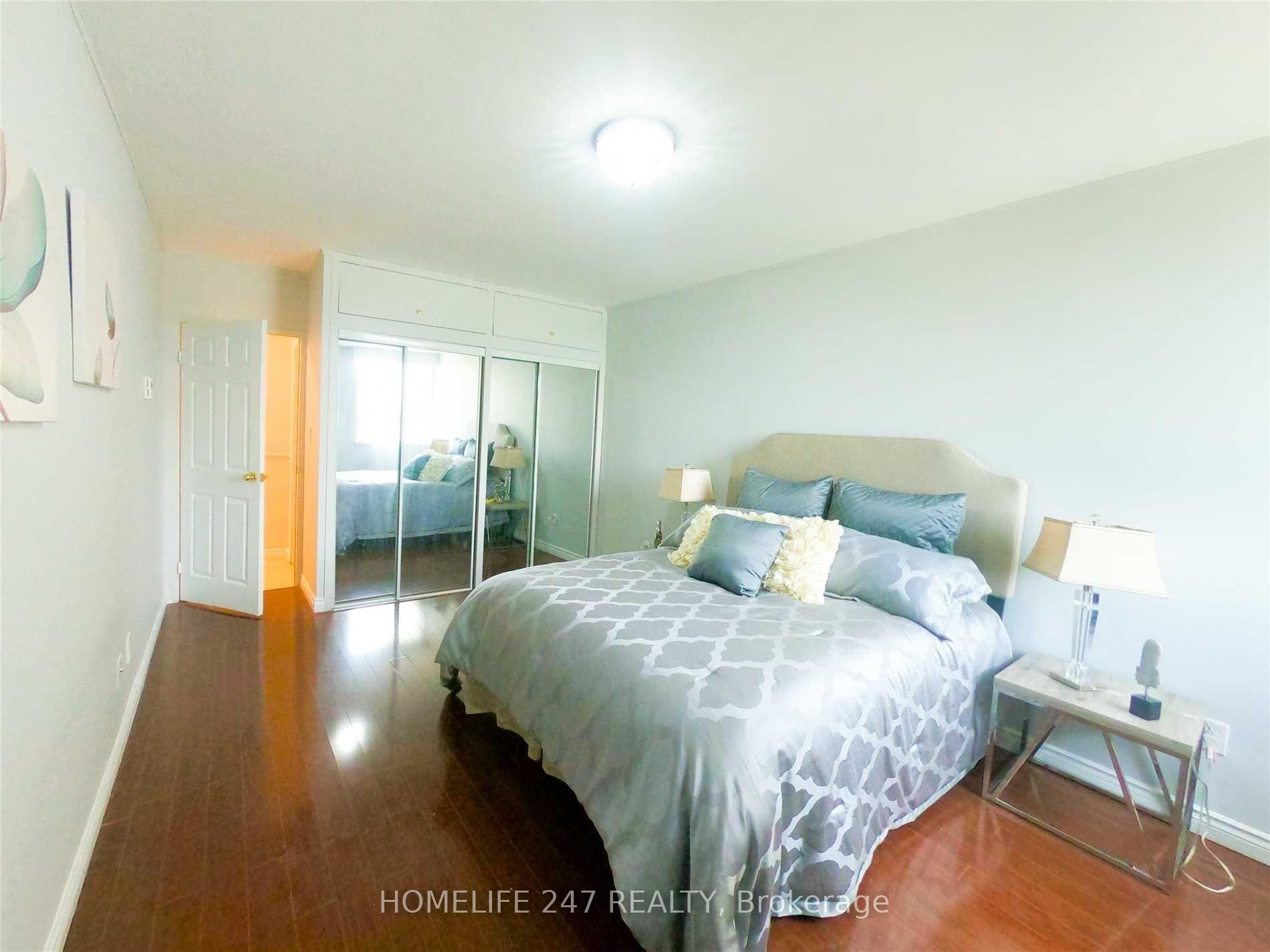 Photo 5 of Unit 607, 1 Massey Square, Toronto, Crescent Town — HOMEH