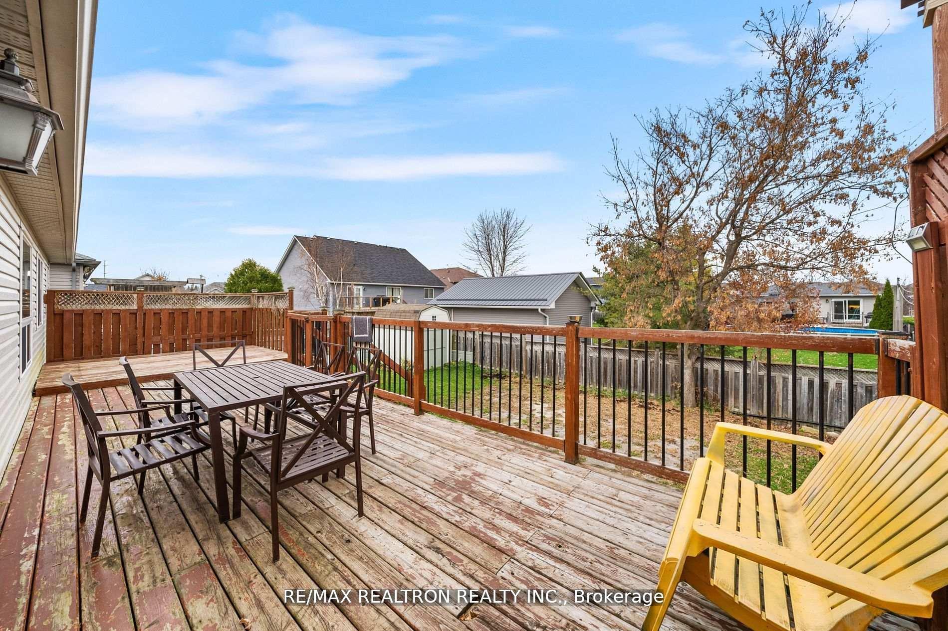 Photo 19 of Unit A, 223 Aspen Ridge Drive, Clearview, Stayner — HOMEH