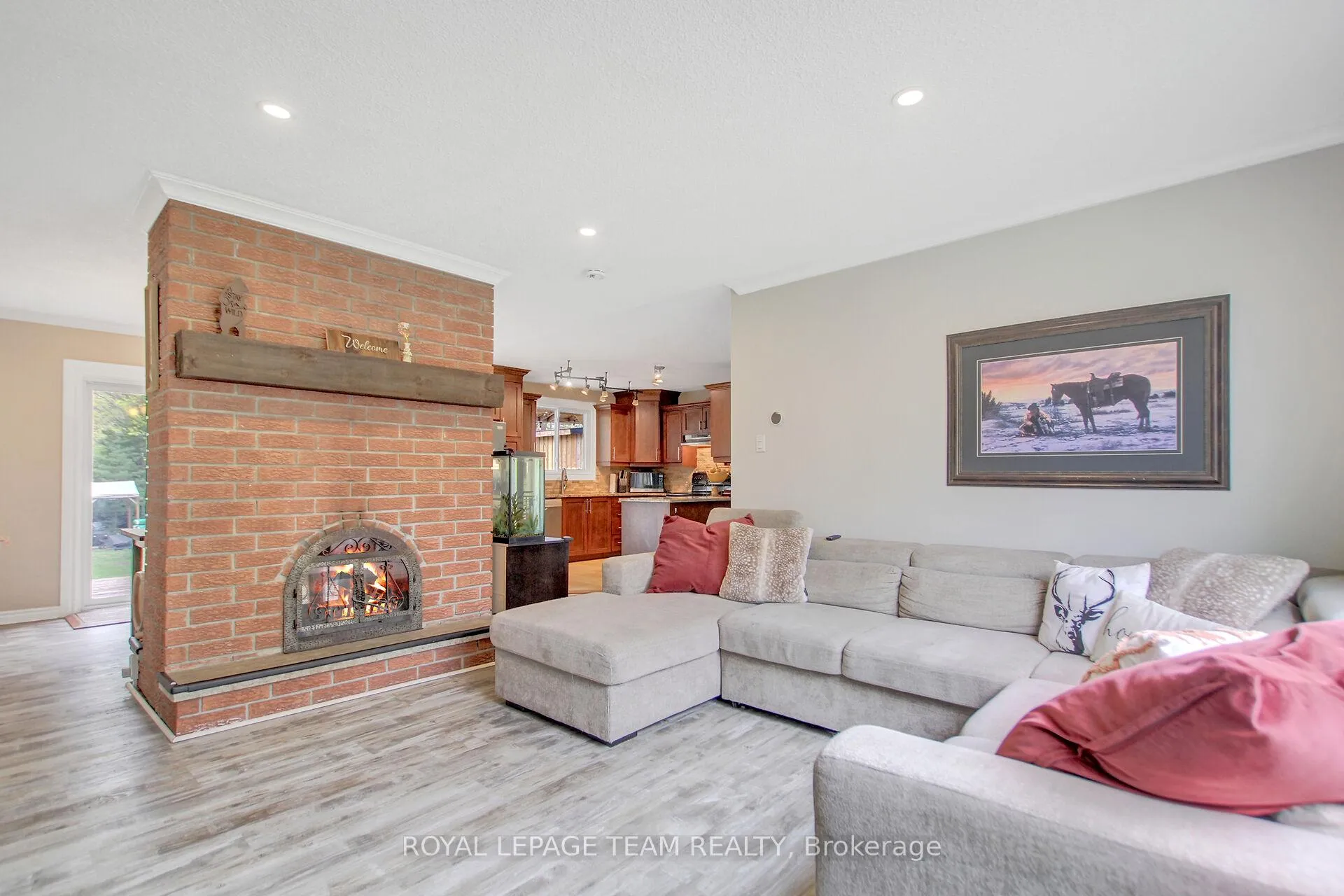 Photo 12 of 129 Spinnaker Way, Ottawa, Constance Bay — HOMEH