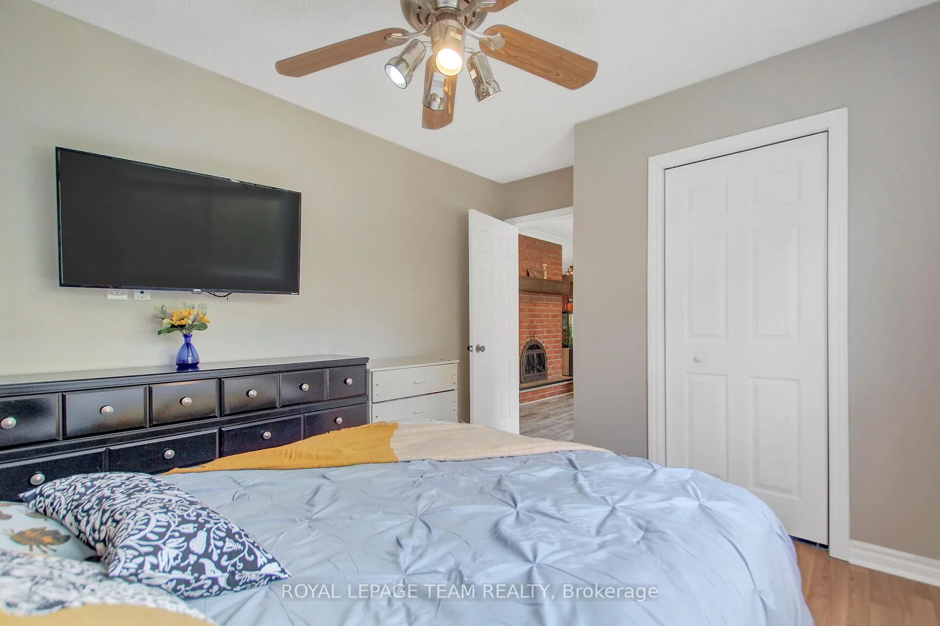 Photo 15 of 129 Spinnaker Way, Ottawa, Constance Bay — HOMEH