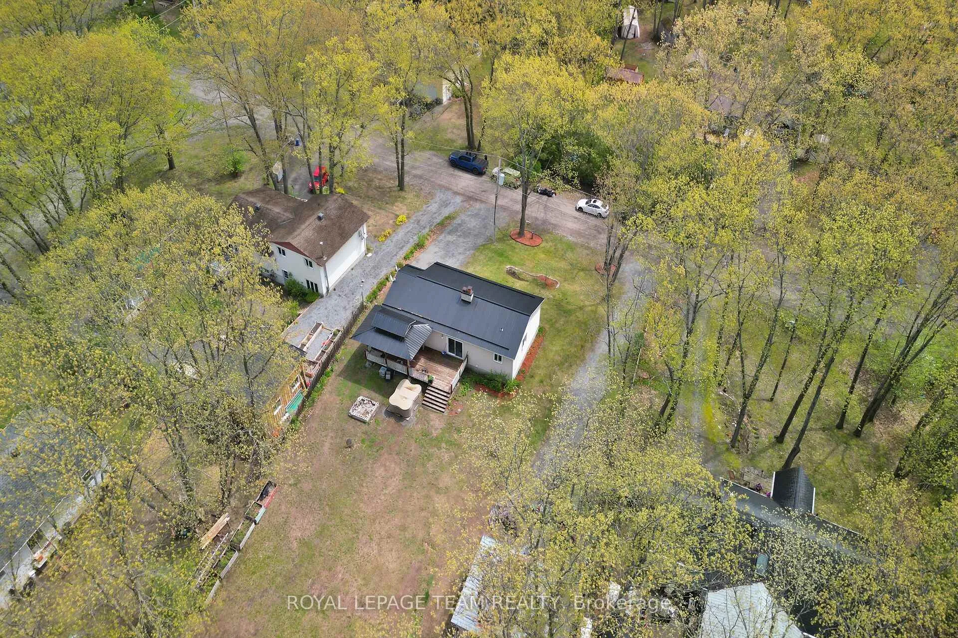 Photo 40 of 129 Spinnaker Way, Ottawa, Constance Bay — HOMEH