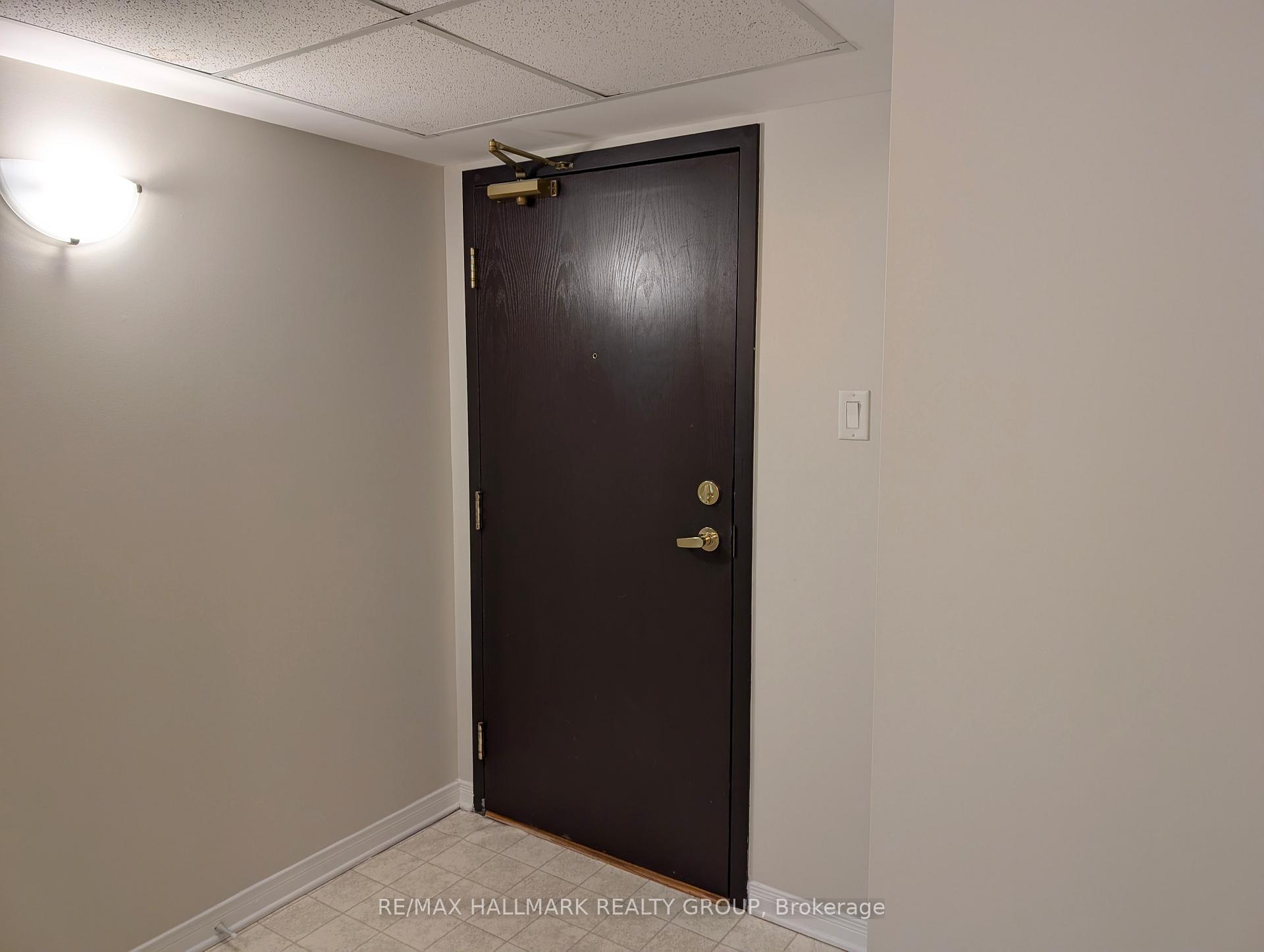 Photo 5 of Unit 6F, 310 Central Park Drive, Ottawa, Central Park — HOMEH