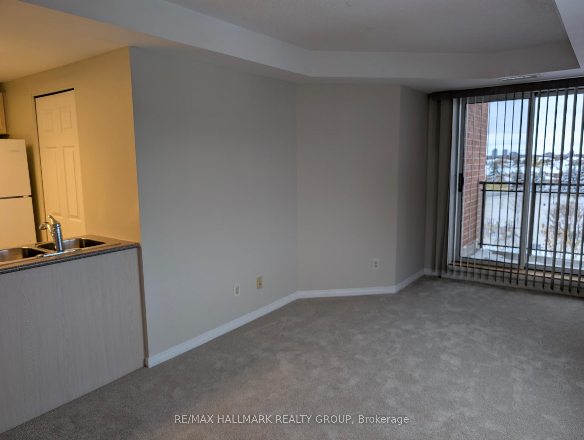 Photo 15 of Unit 6F, 310 Central Park Drive, Ottawa, Central Park — HOMEH