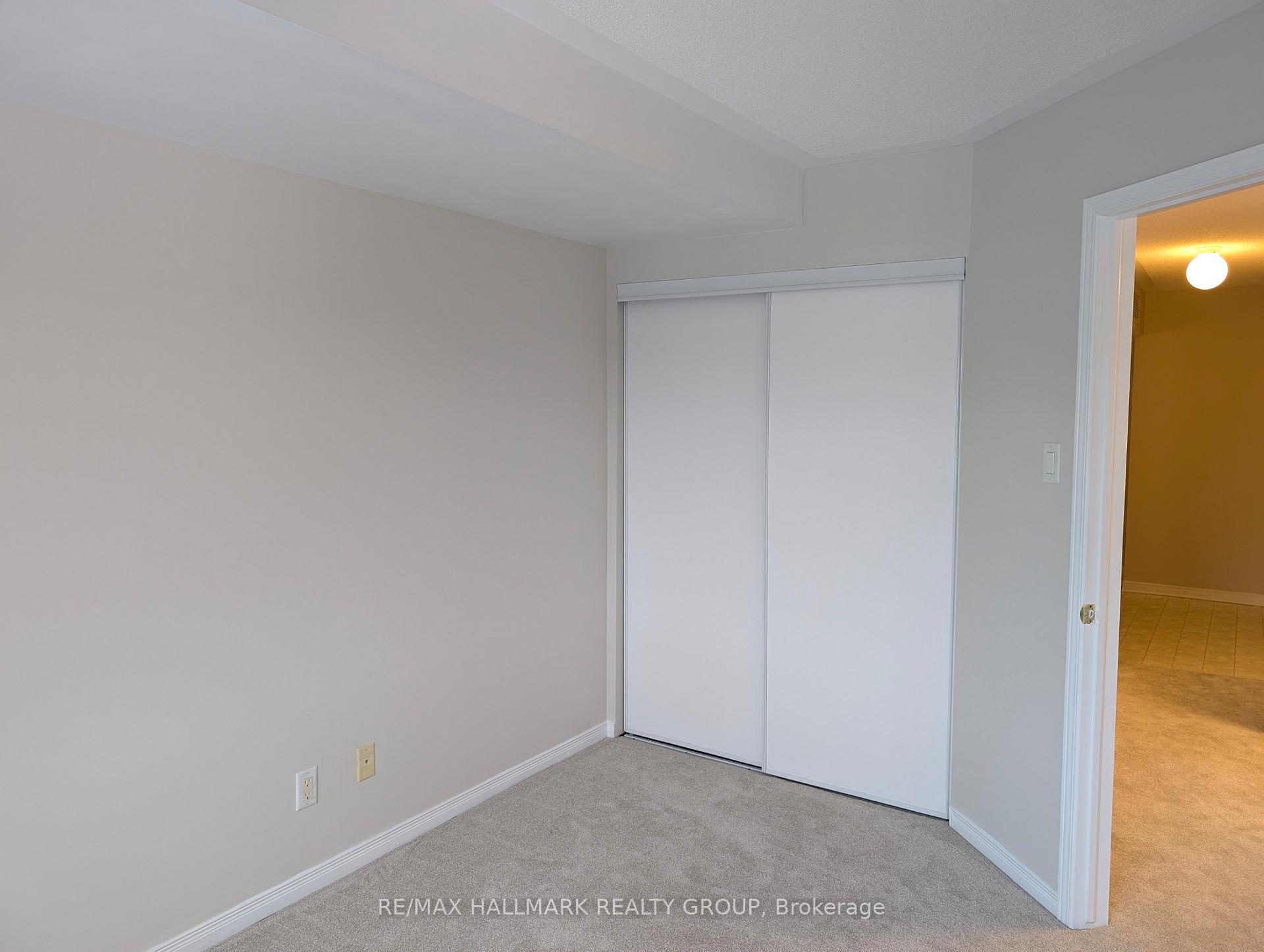 Photo 17 of Unit 6F, 310 Central Park Drive, Ottawa, Central Park — HOMEH