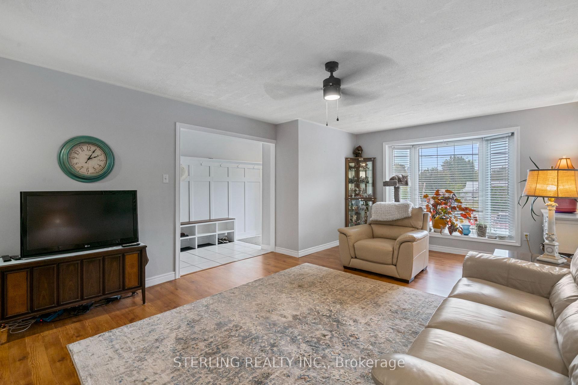 Photo 4 of 23155 Lakeridge Road, Brock, Cannington — HOMEH