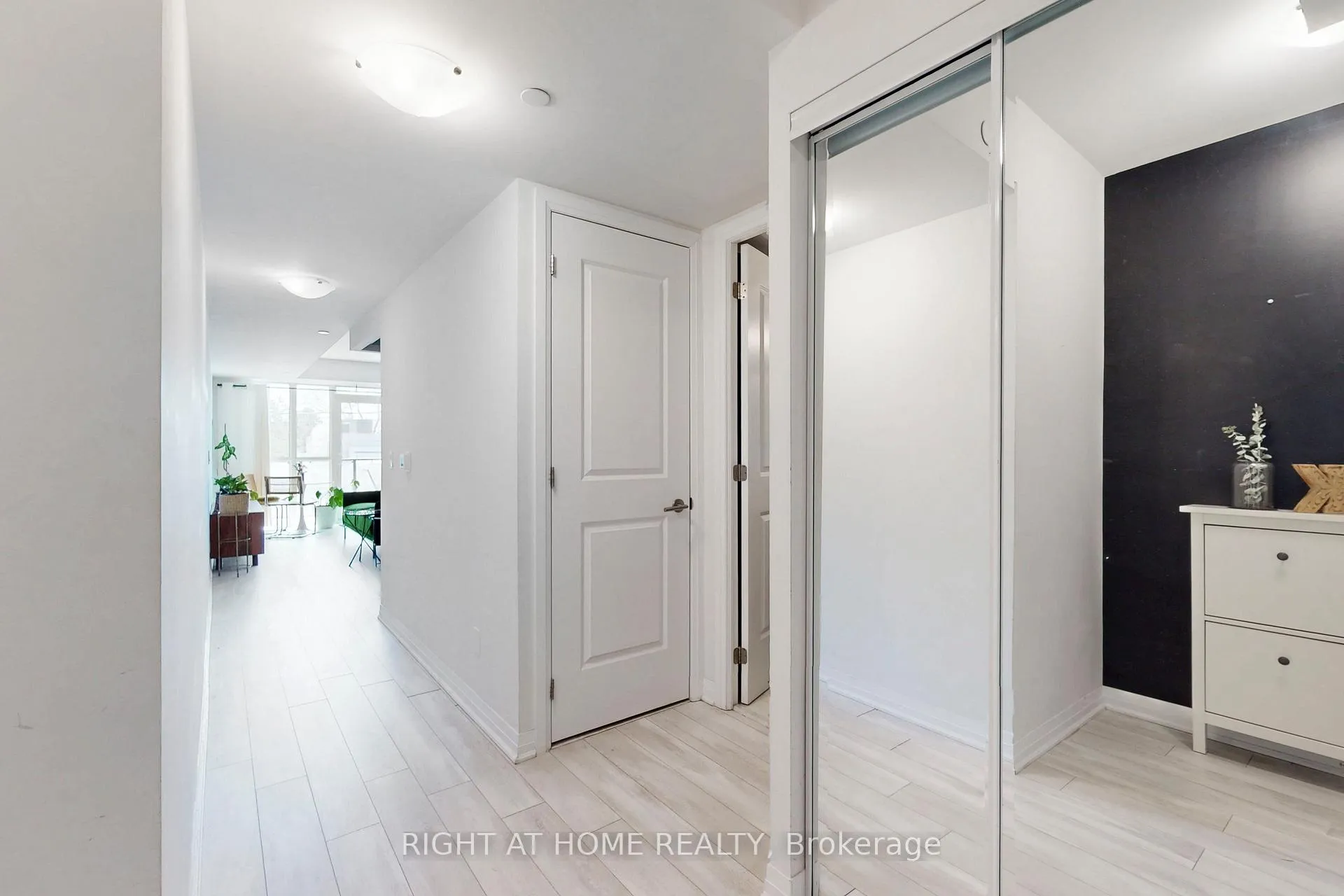 Photo 10 of Unit 202, 1630 Queen Street E, Toronto, The Beaches — HOMEH