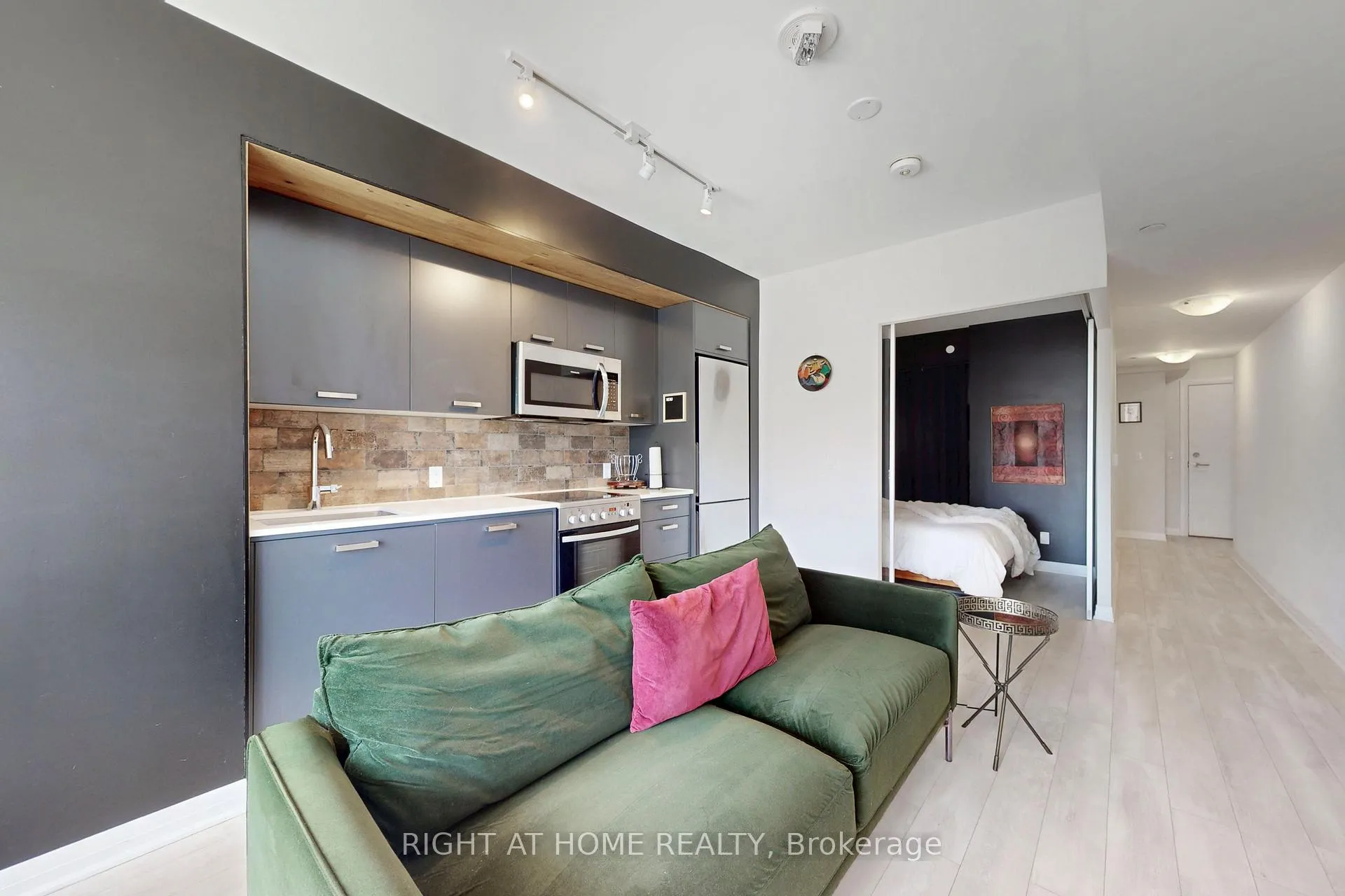 Photo 12 of Unit 202, 1630 Queen Street E, Toronto, The Beaches — HOMEH