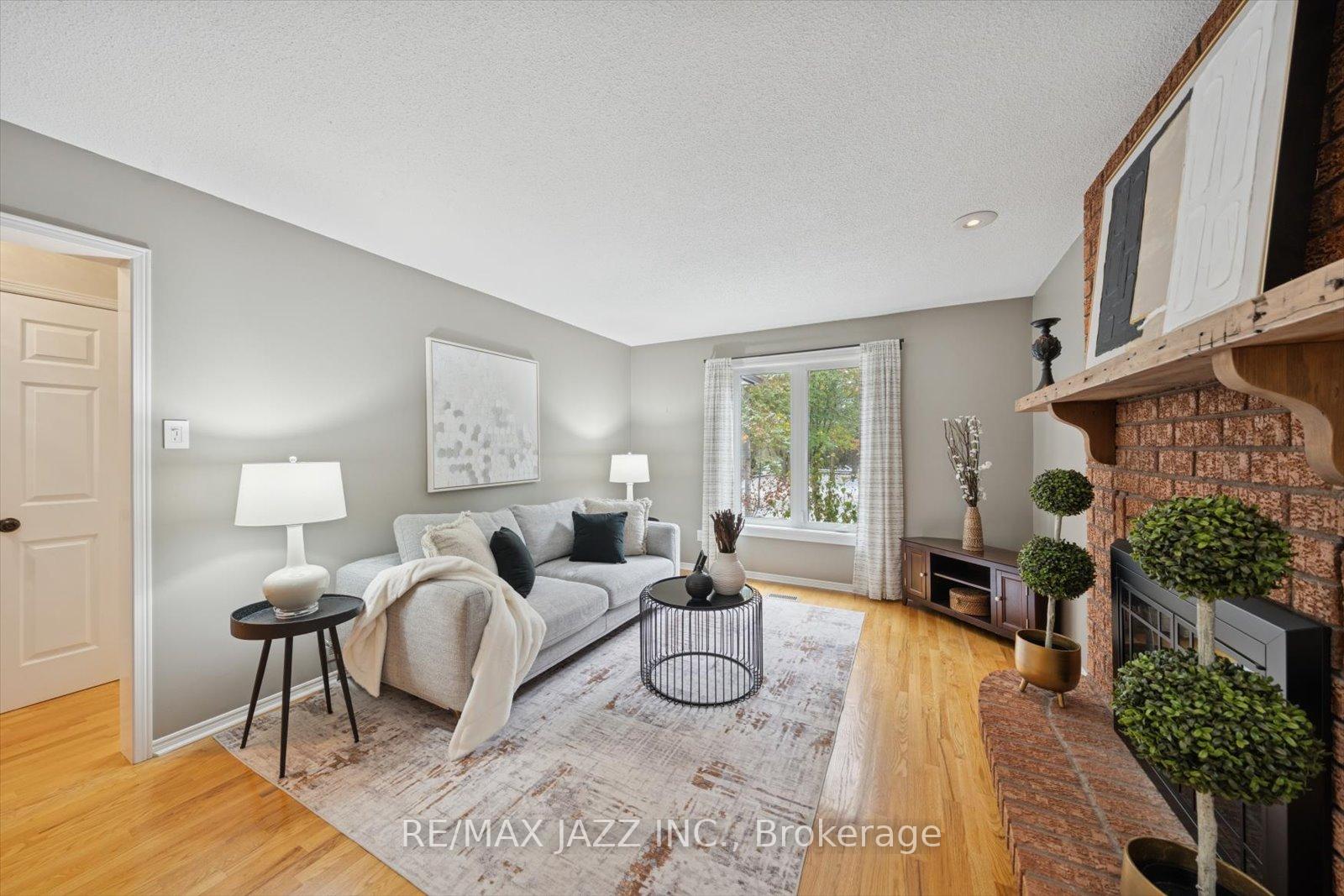 Photo 17 of 17 Kingswood Drive, Clarington, Courtice — HOMEH