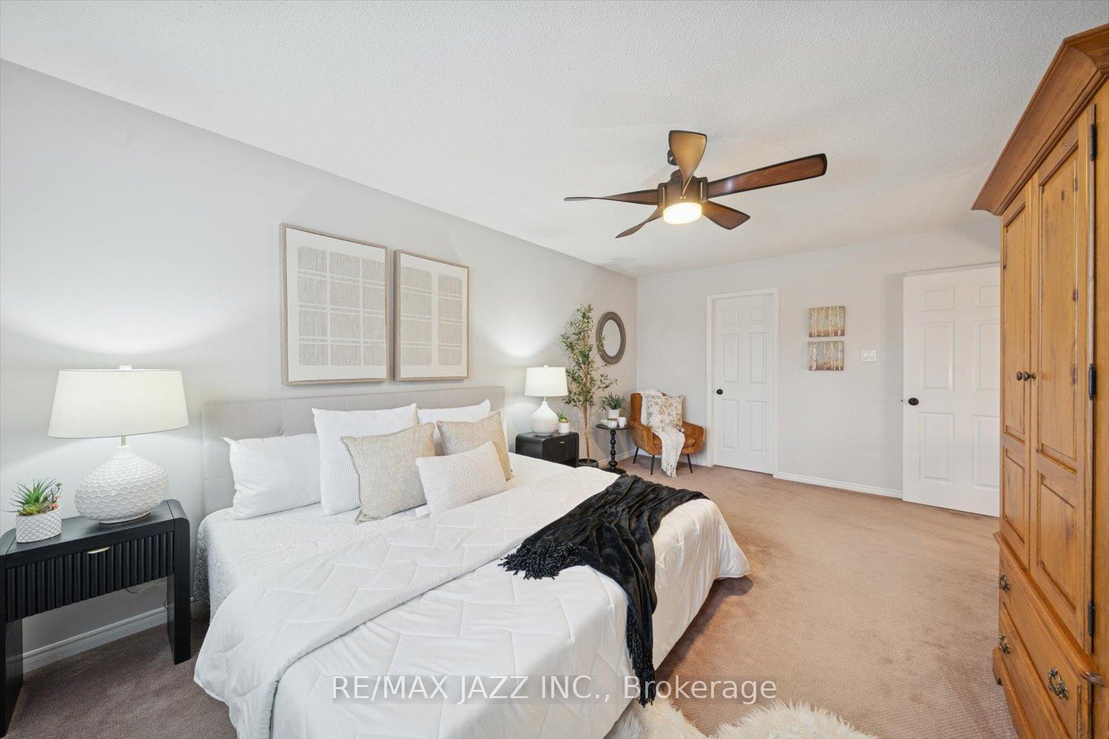 Photo 24 of 17 Kingswood Drive, Clarington, Courtice — HOMEH