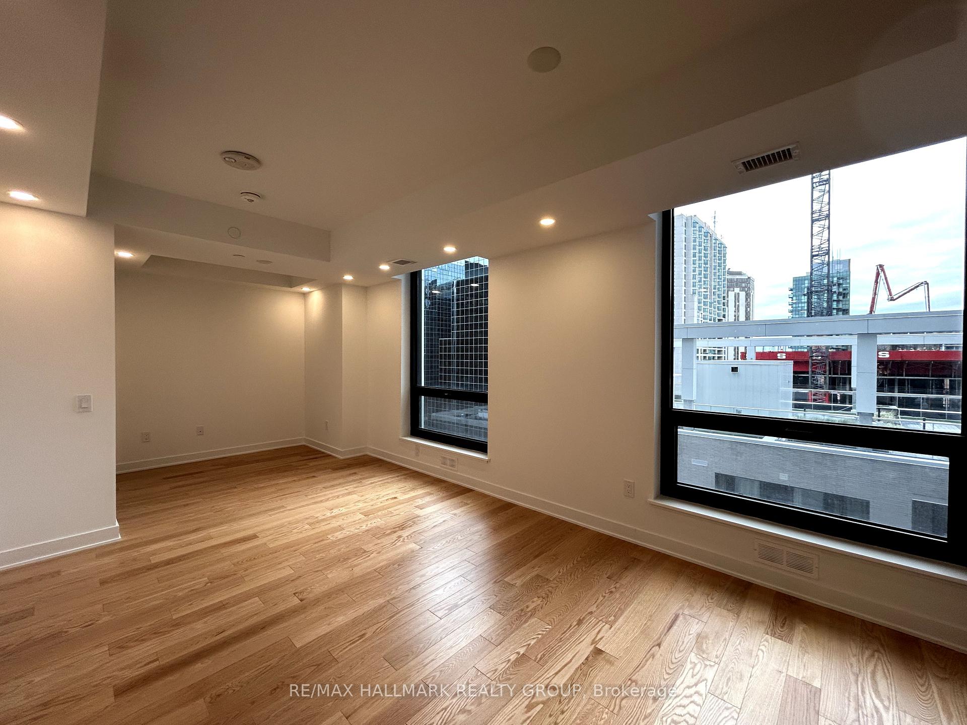 Photo 7 of Unit 1108, 340 Queen Street, Ottawa, Ottawa Centre — HOMEH