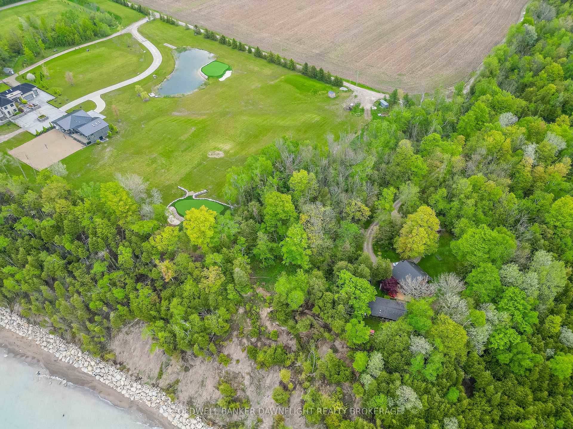 Photo 11 of 33541 Black's Point Road, Central Huron, Goderich — HOMEH