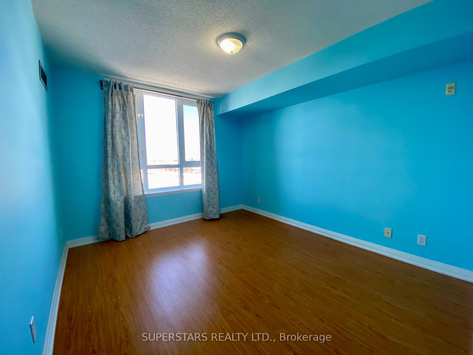 Photo 6 of Unit 803, 7363 Kennedy Road, Markham, Milliken Mills East — HOMEH