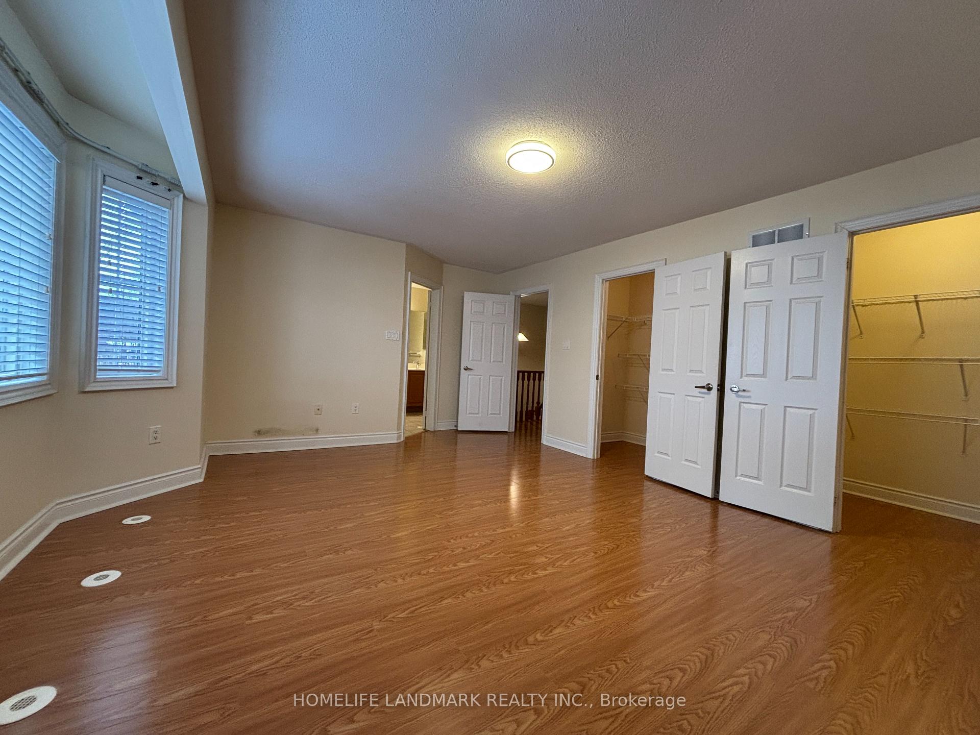 Photo 18 of 157 Legends Way, Markham, Unionville — HOMEH