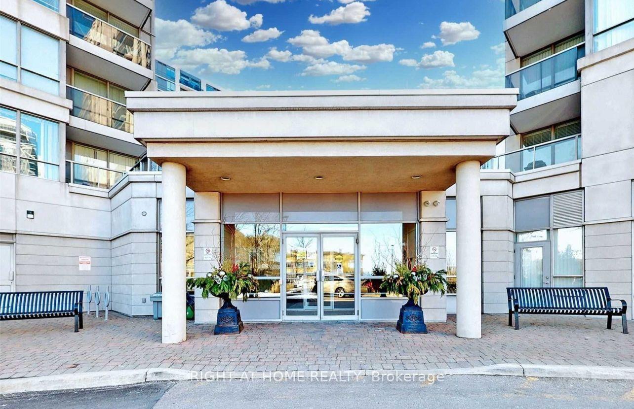 Photo 1 of Unit 708, 60 Disera Drive, Vaughan, Beverley Glen — HOMEH