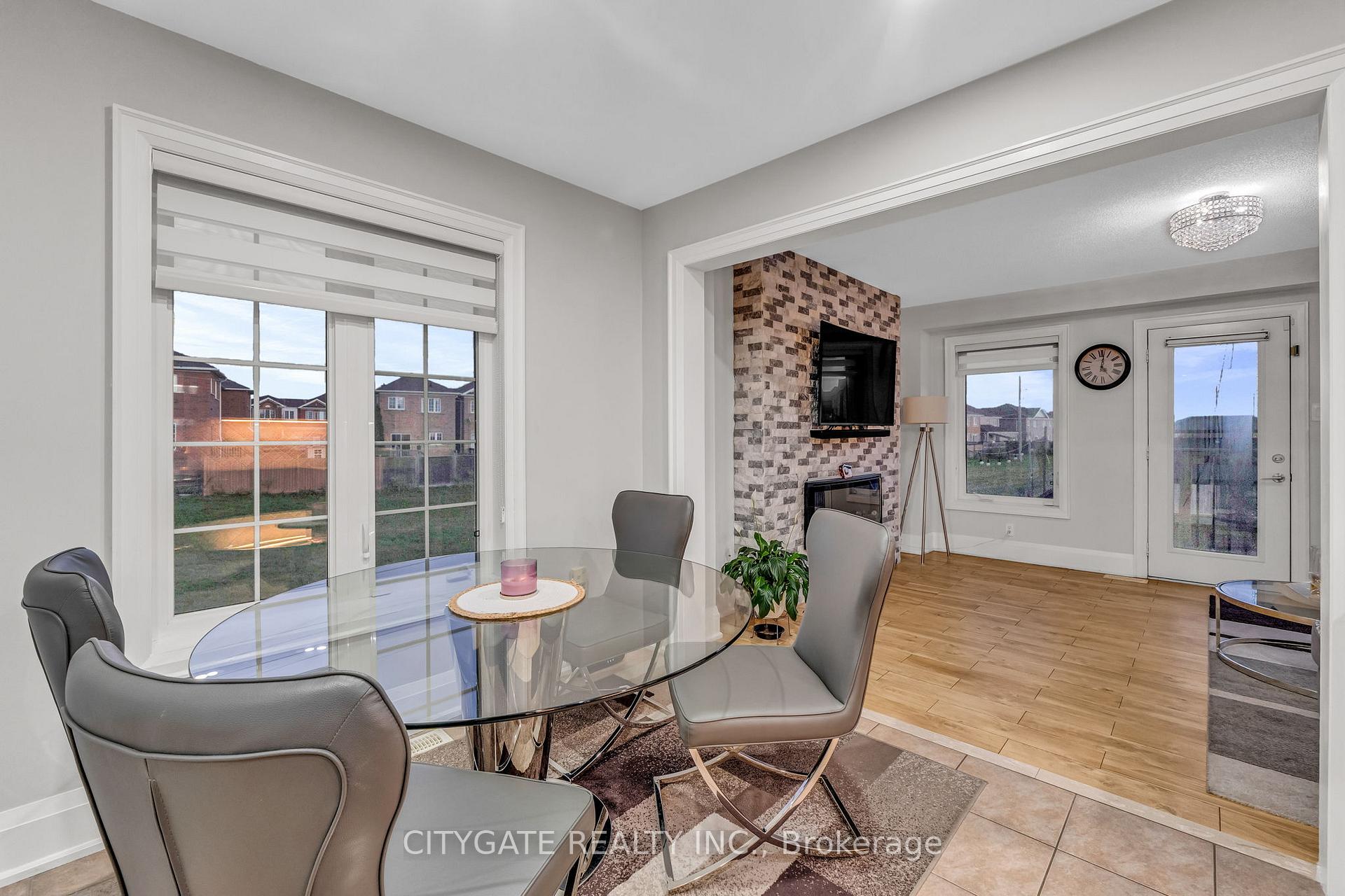 Photo 12 of 151 Spicebush Terrace, Brampton, Credit Valley — HOMEH