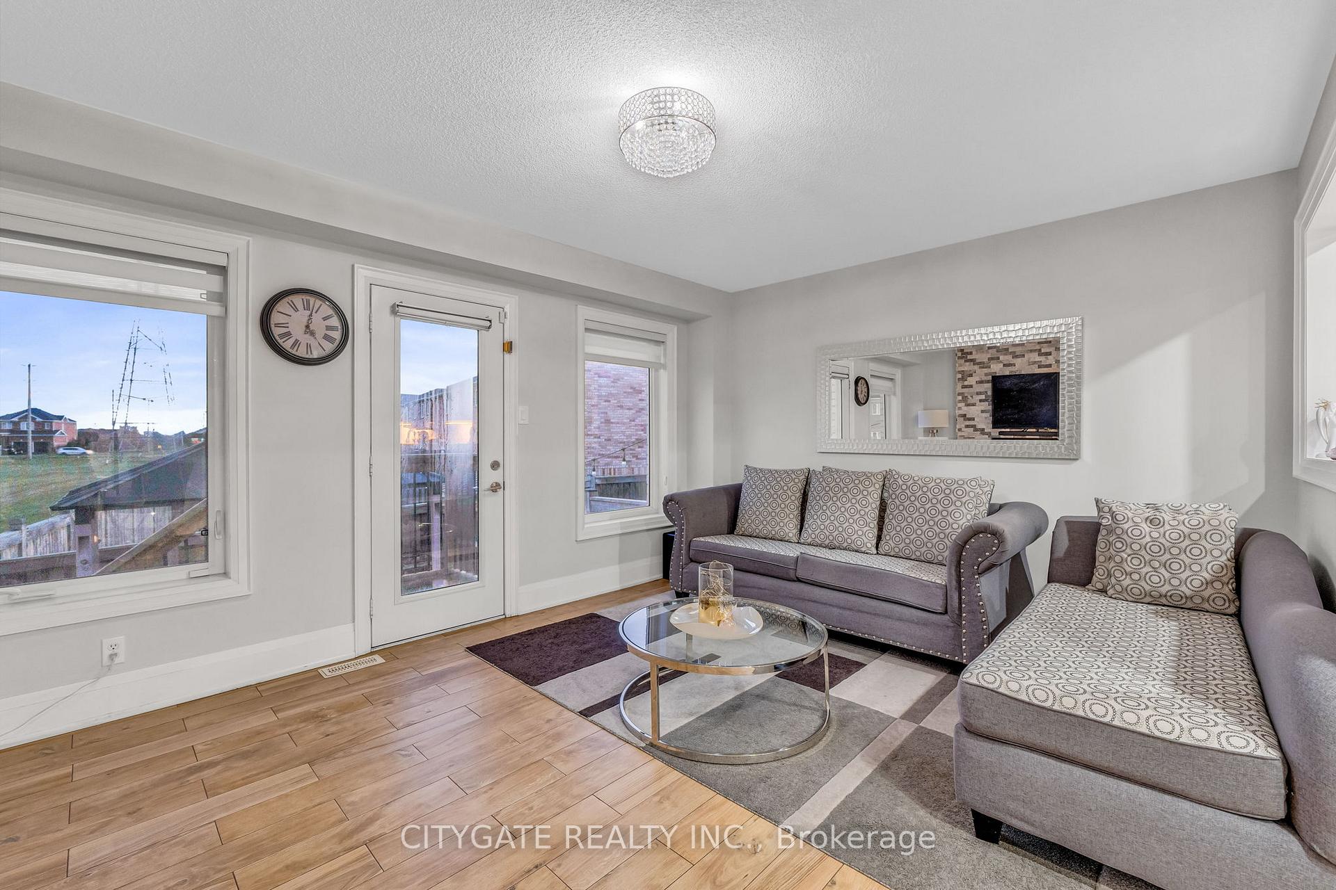 Photo 15 of 151 Spicebush Terrace, Brampton, Credit Valley — HOMEH