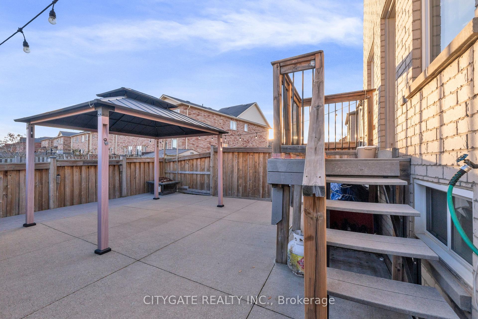 Photo 44 of 151 Spicebush Terrace, Brampton, Credit Valley — HOMEH