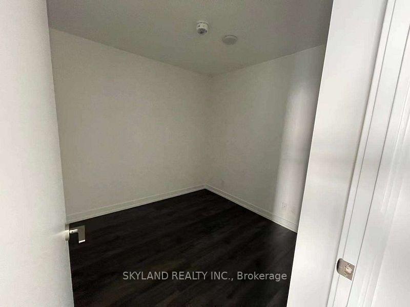 Photo 9 of Unit 2213, 33 Helendale Avenue, Toronto, Yonge-Eglinton — HOMEH