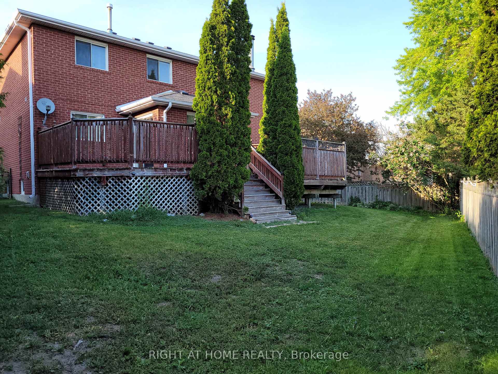 Photo 5 of 18 Litner Crescent, Georgina, Keswick North — HOMEH