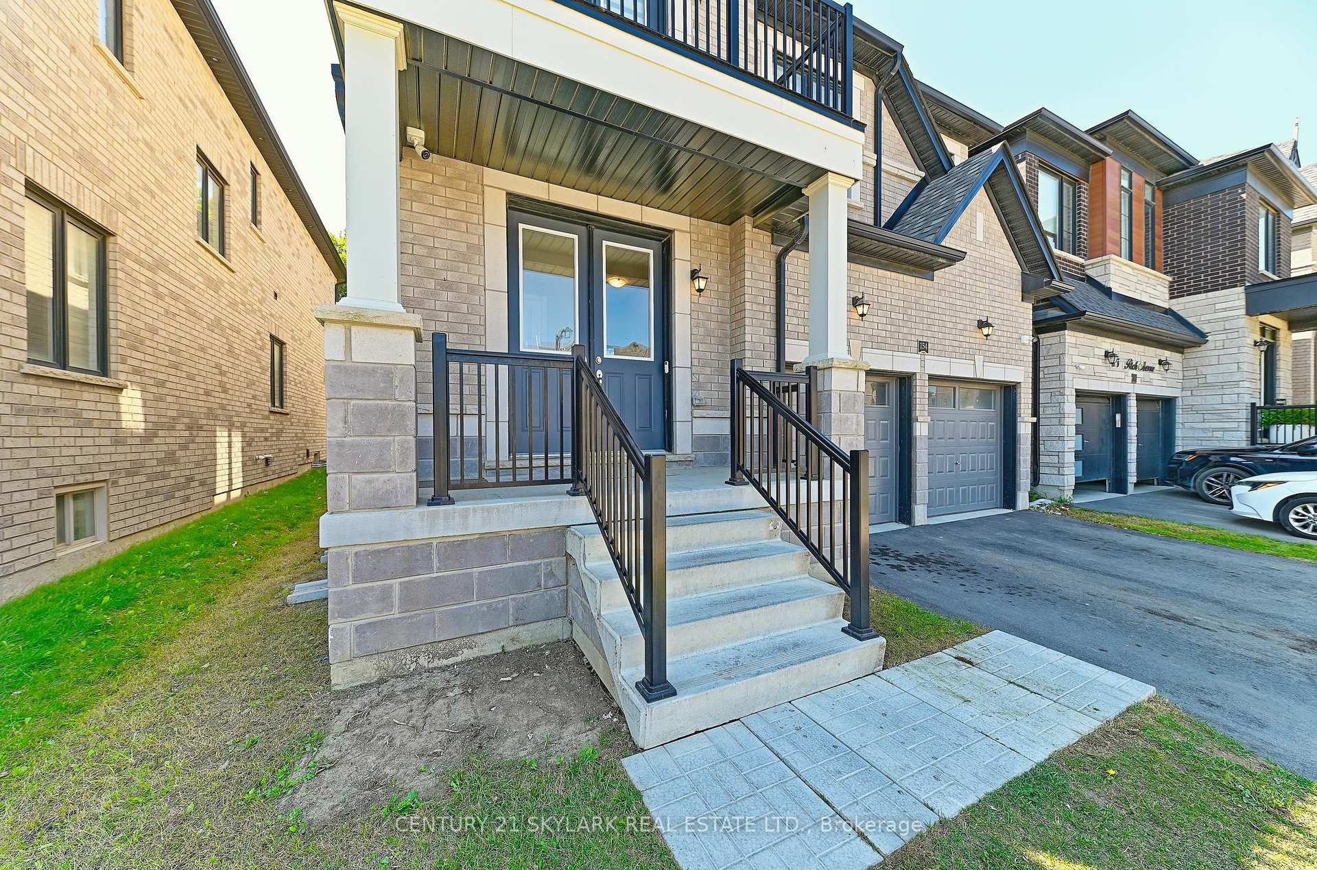 Photo 2 of 154 Petch Avenue, Caledon, Rural Caledon — HOMEH