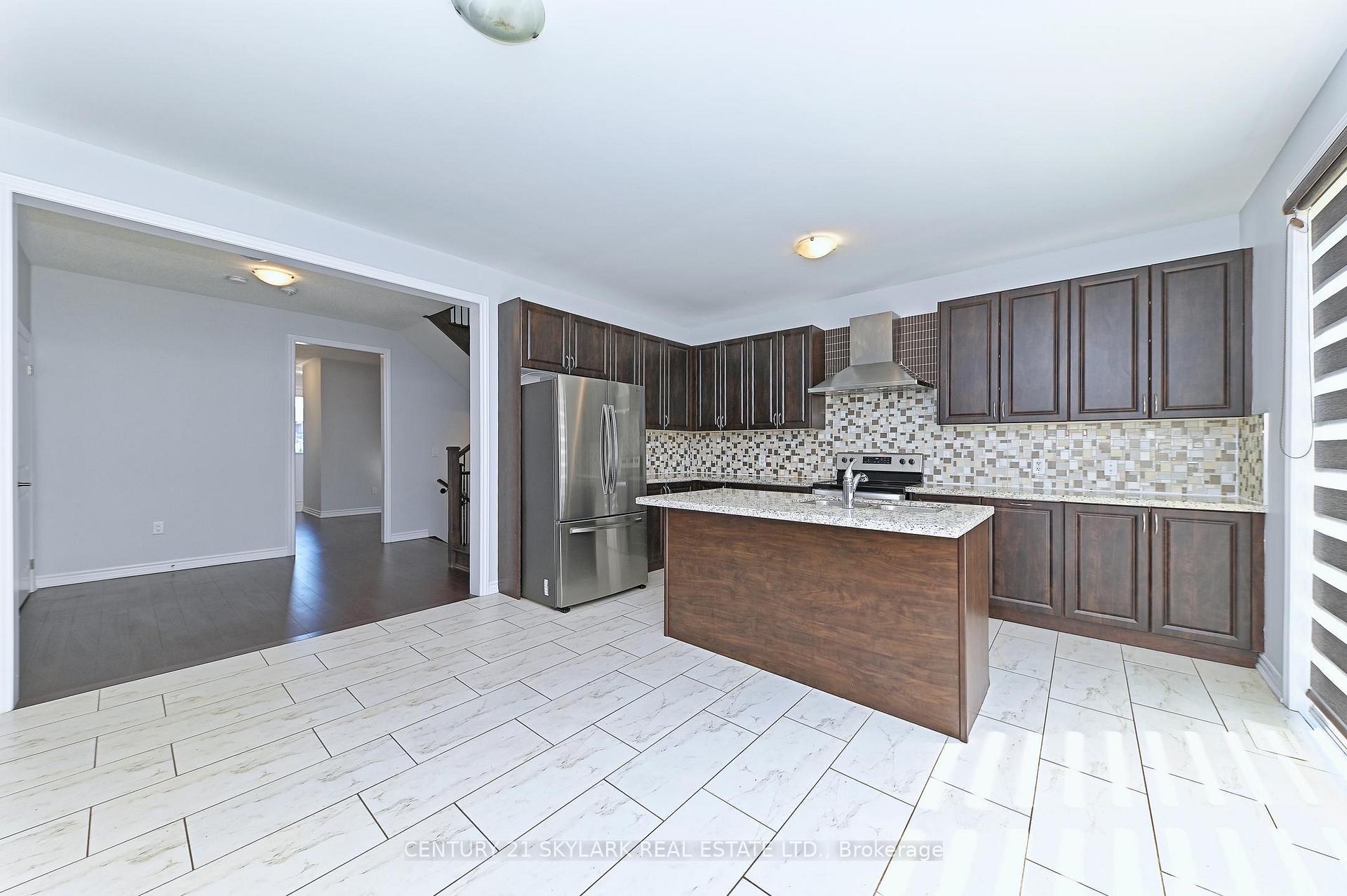 Photo 10 of 154 Petch Avenue, Caledon, Rural Caledon — HOMEH