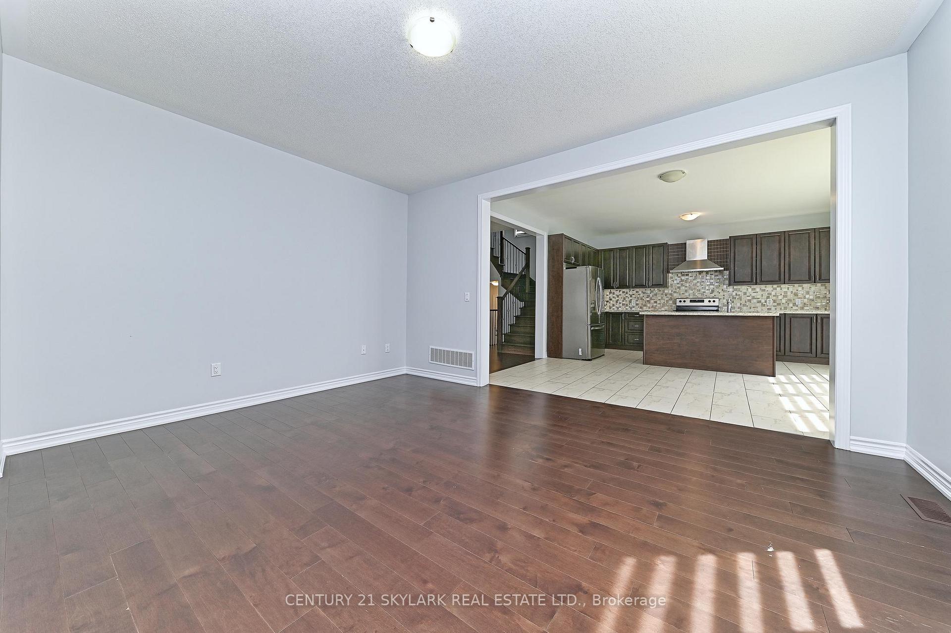 Photo 15 of 154 Petch Avenue, Caledon, Rural Caledon — HOMEH