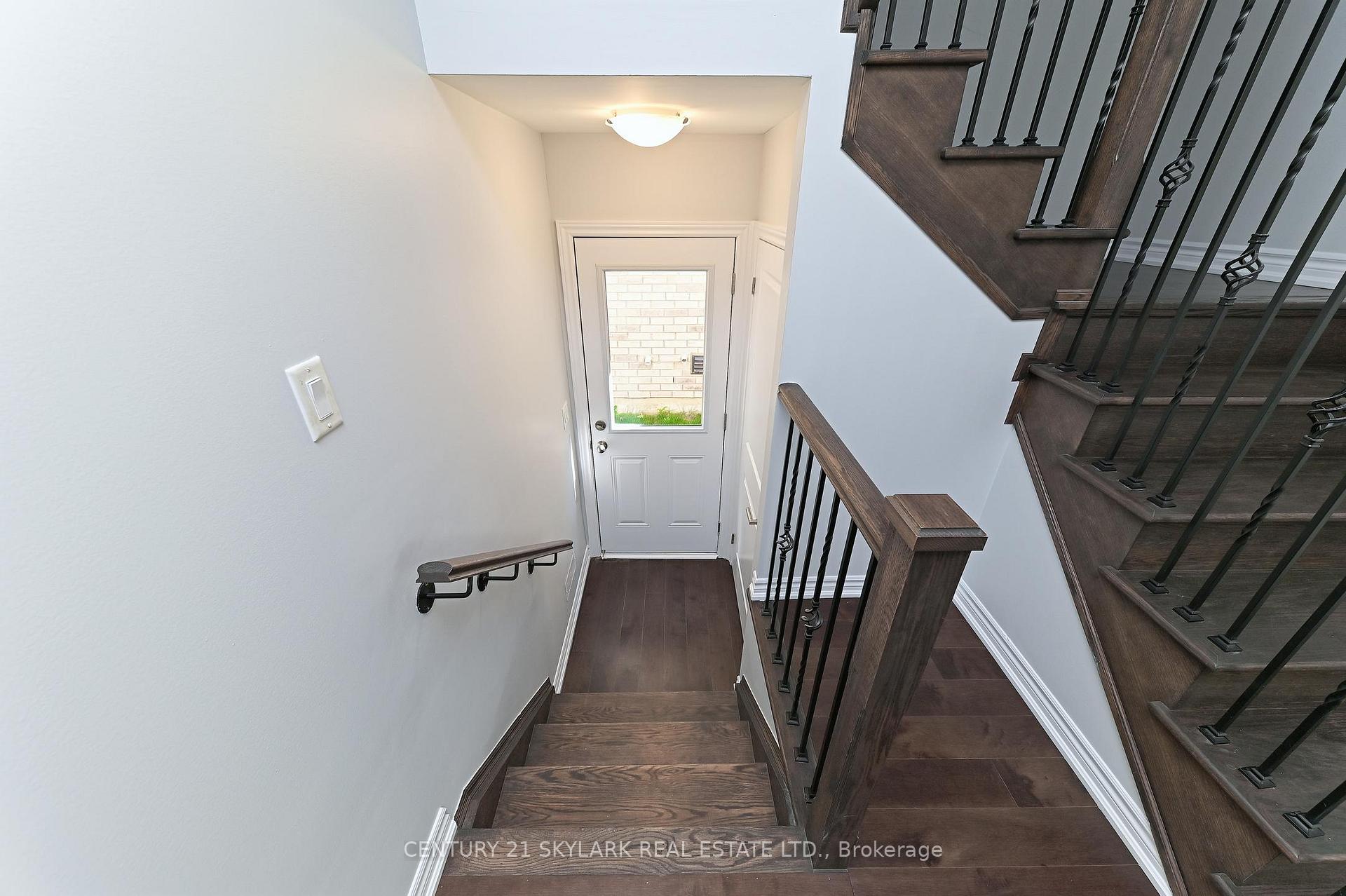 Photo 35 of 154 Petch Avenue, Caledon, Rural Caledon — HOMEH