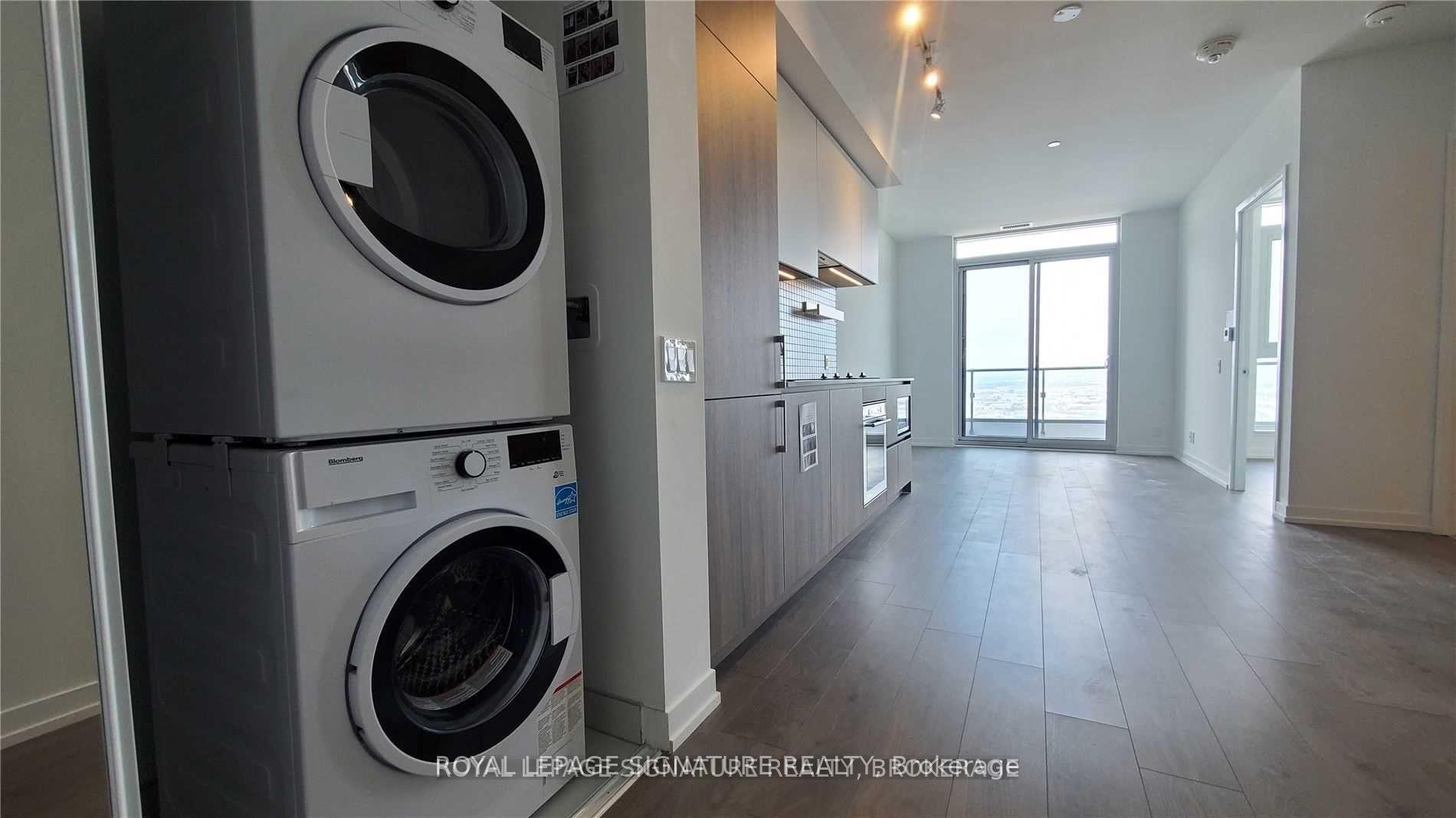 Photo 8 of Unit 3901, 950 Portage Parkway, Vaughan, Vaughan Corporate Centre — HOMEH