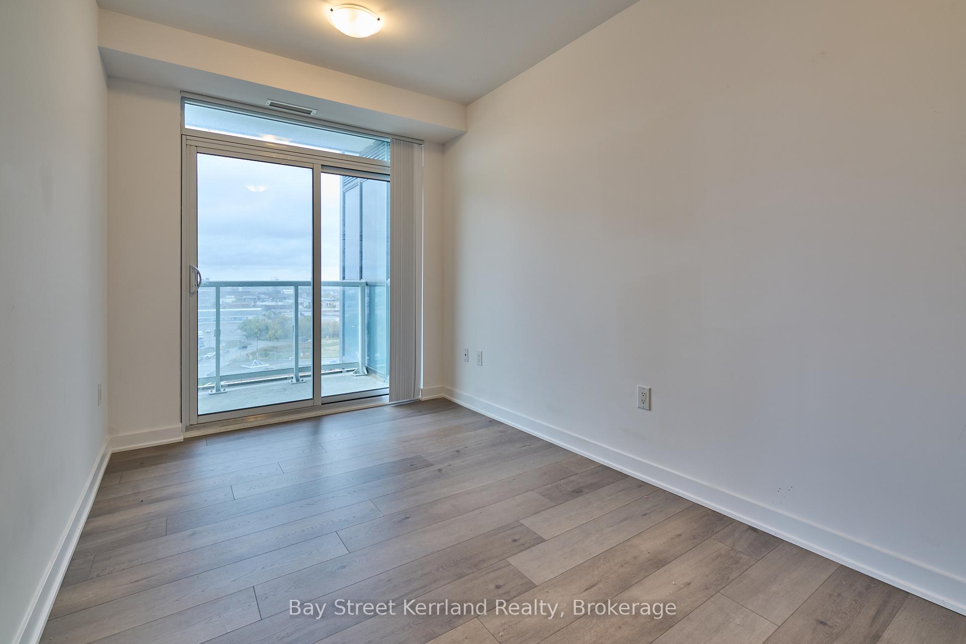 Photo 3 of Unit 1108, 60 Honeycrisp Crescent, Vaughan, Vaughan Corporate Centre — HOMEH