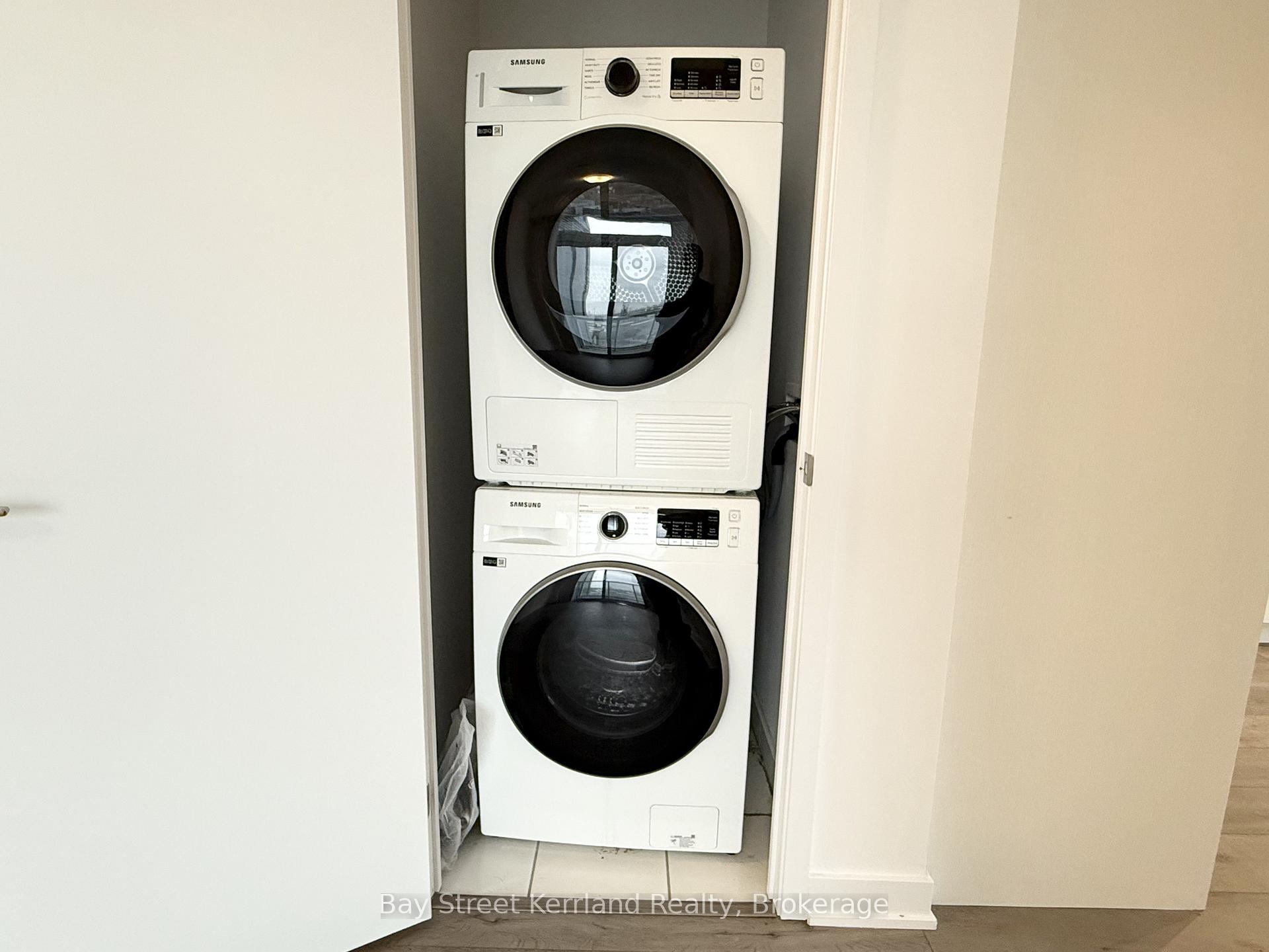 Photo 14 of Unit 1108, 60 Honeycrisp Crescent, Vaughan, Vaughan Corporate Centre — HOMEH