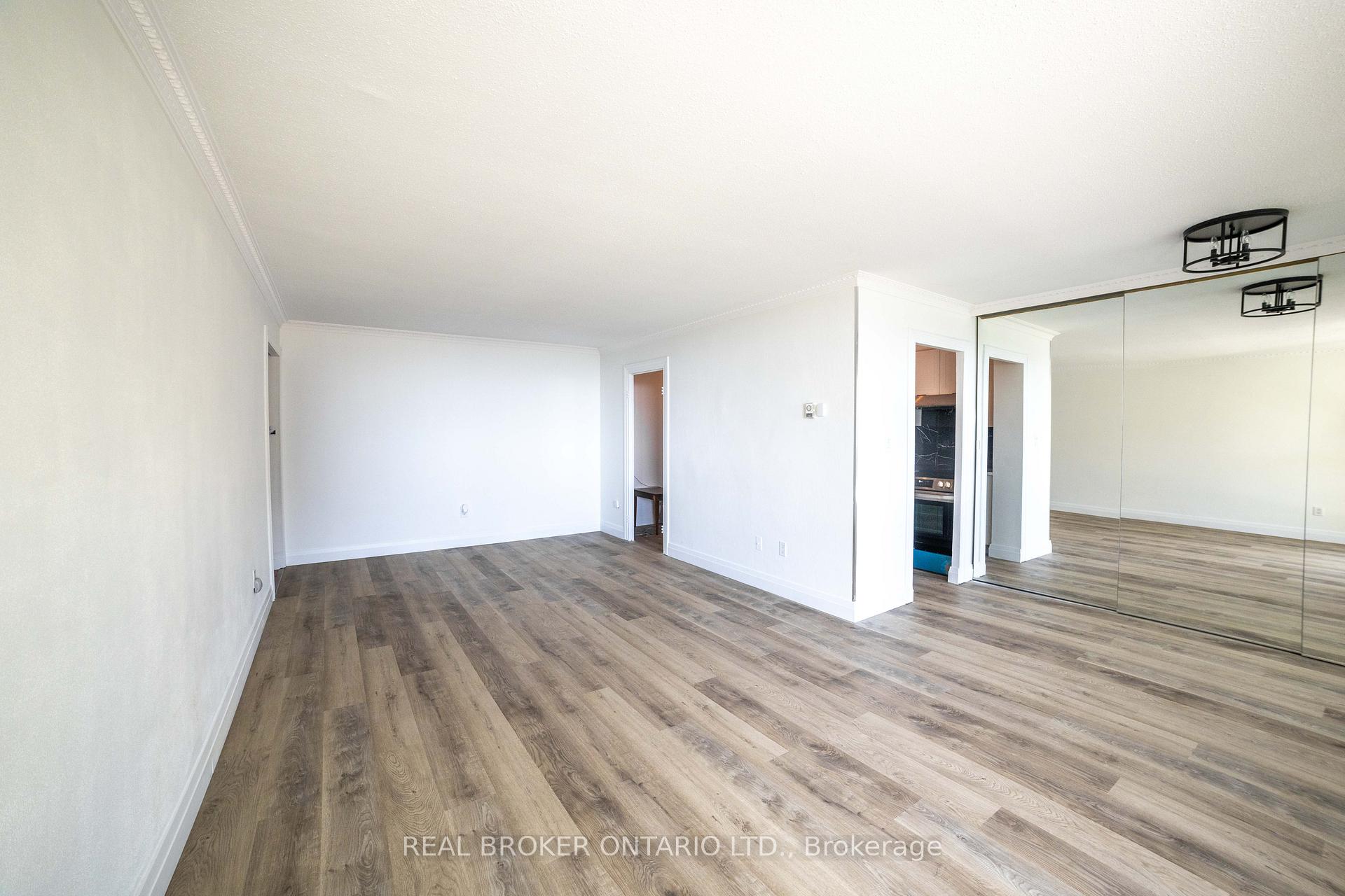 Photo 3 of Unit 2704, 3 Massey Square, Toronto, Crescent Town — HOMEH