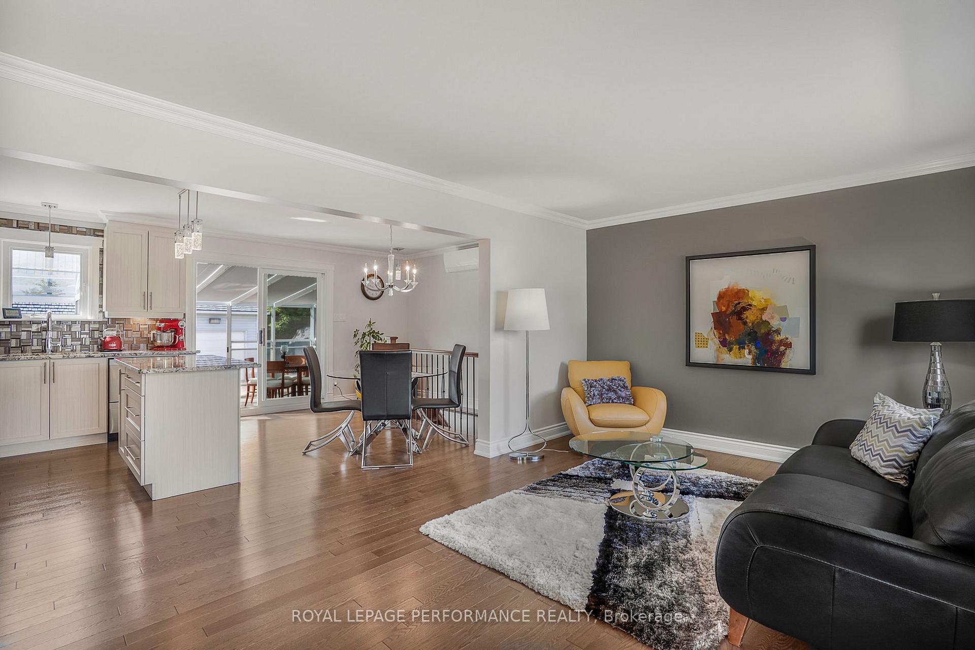 Photo 4 of 803 Victoria Street, Champlain, L'Orignal — HOMEH