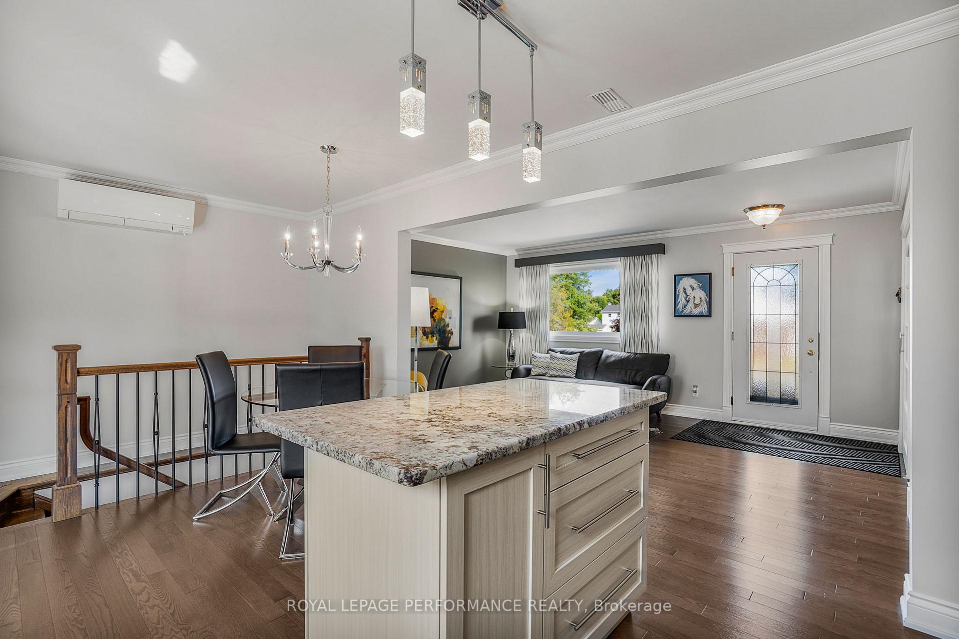 Photo 7 of 803 Victoria Street, Champlain, L'Orignal — HOMEH