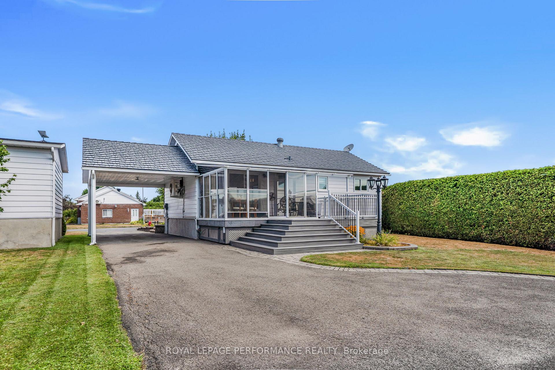 Photo 24 of 803 Victoria Street, Champlain, L'Orignal — HOMEH