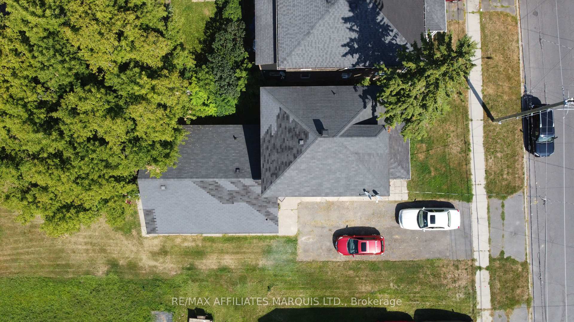 Photo 3 of 432 Adolphus Street, Cornwall — HOMEH