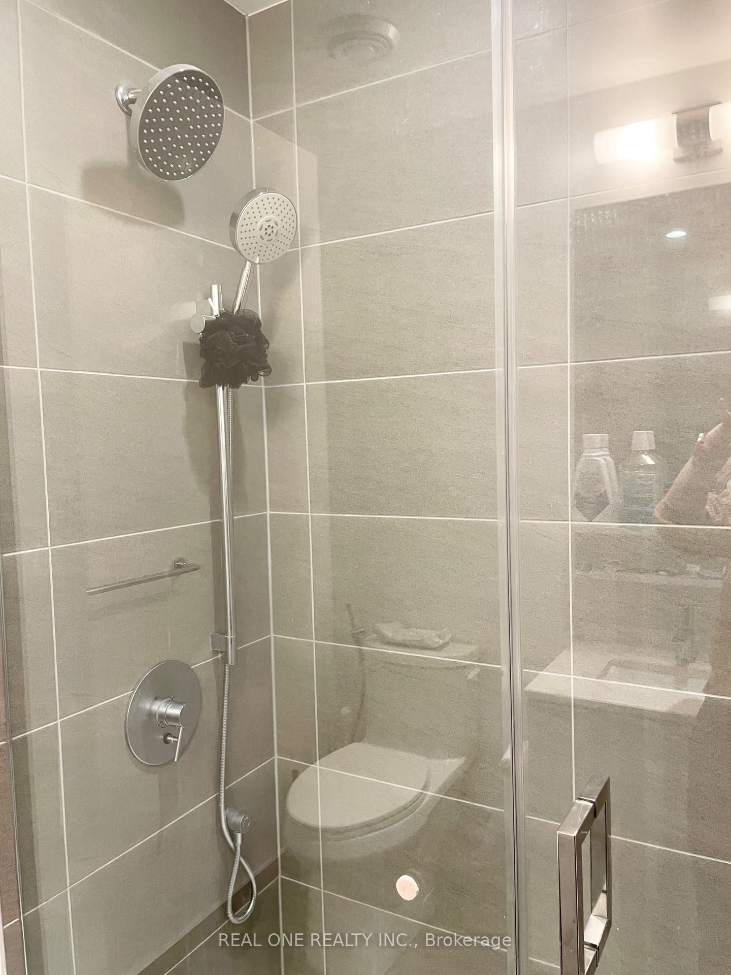 Photo 7 of Unit 2707, 898 Portage Parkway, Vaughan, Concord — HOMEH