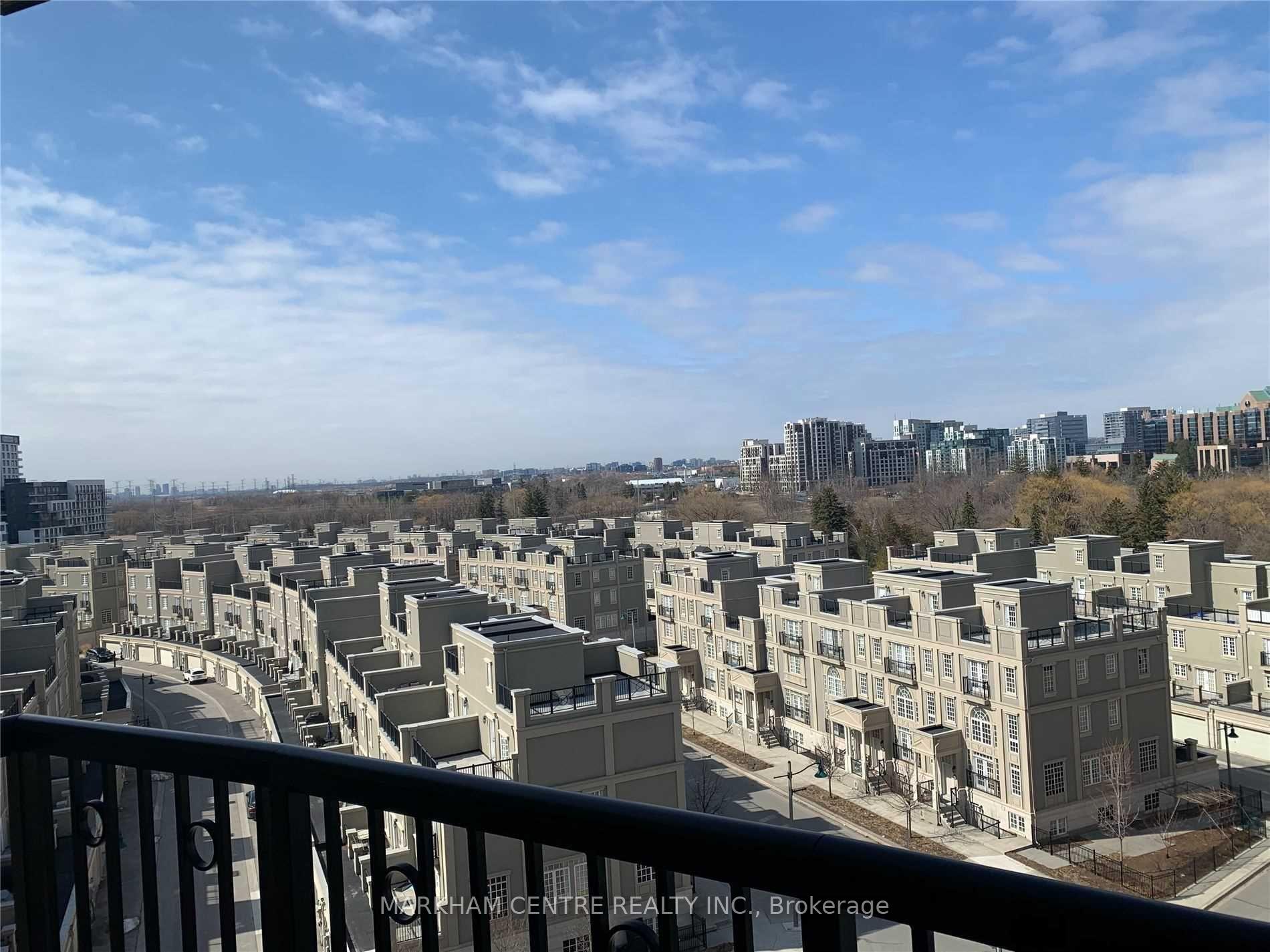 Photo 6 of Unit 811, 131 Upper Duke Crescent, Markham, Unionville — HOMEH
