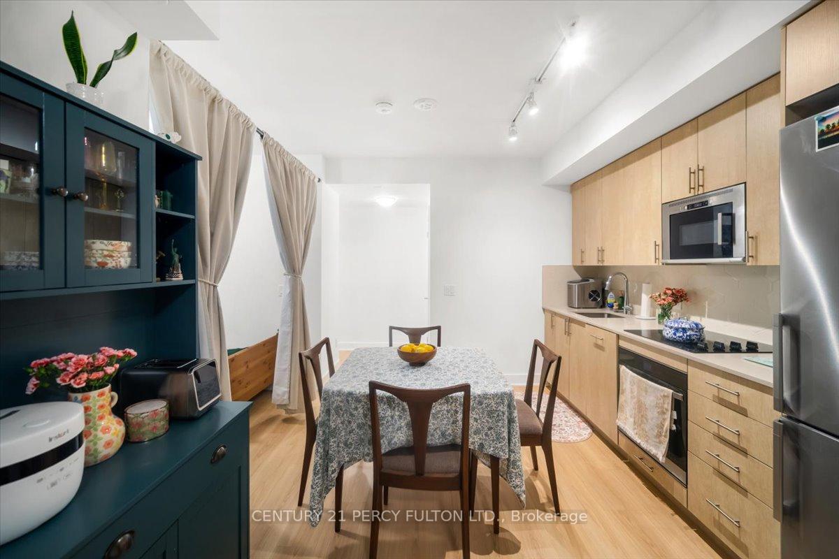 Photo 4 of Unit 2413, 2545 Simcoe Street N, Oshawa, Windfields — HOMEH