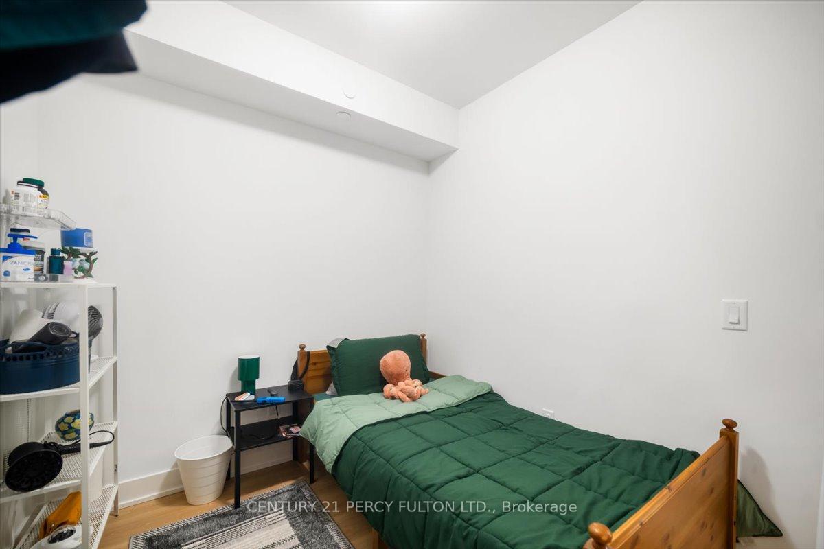 Photo 18 of Unit 2413, 2545 Simcoe Street N, Oshawa, Windfields — HOMEH