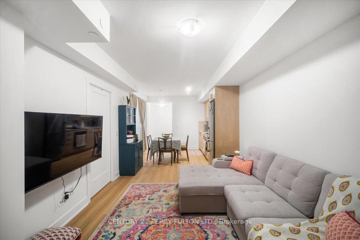 Photo 2 of Unit 2413, 2545 Simcoe Street N, Oshawa, Windfields — HOMEH