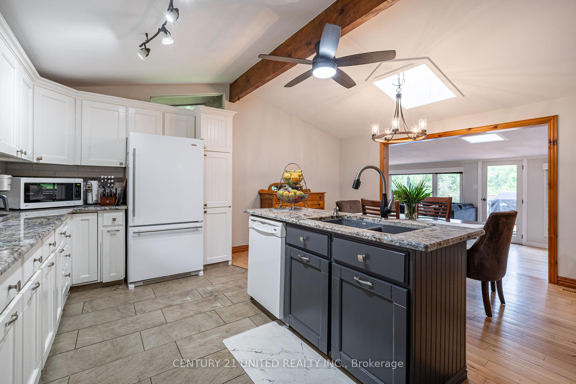 Photo 8 of 1487 Stewart Line, Cavan Monaghan, Cavan Twp — HOMEH