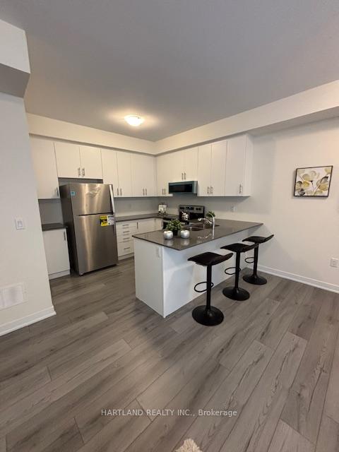 Photo 2 of Unit 1418, 1695 Dersan Street, Pickering, Duffin Heights — HOMEH