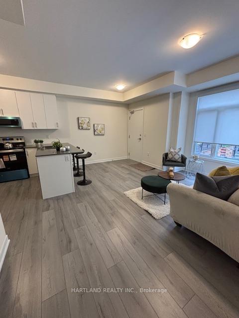 Photo 3 of Unit 1418, 1695 Dersan Street, Pickering, Duffin Heights — HOMEH